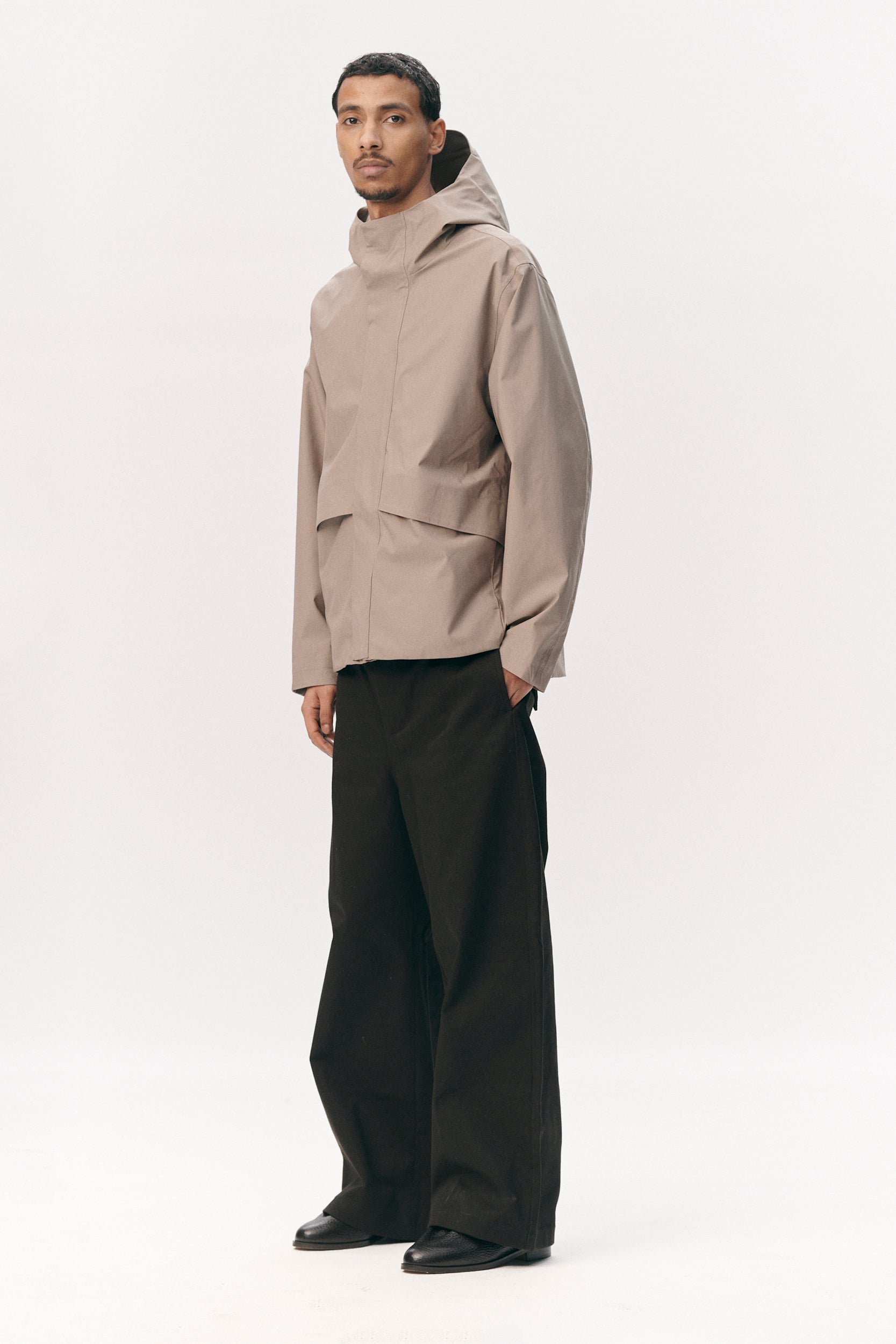 PATJE LIGHT SS26 LIGHT ARMY