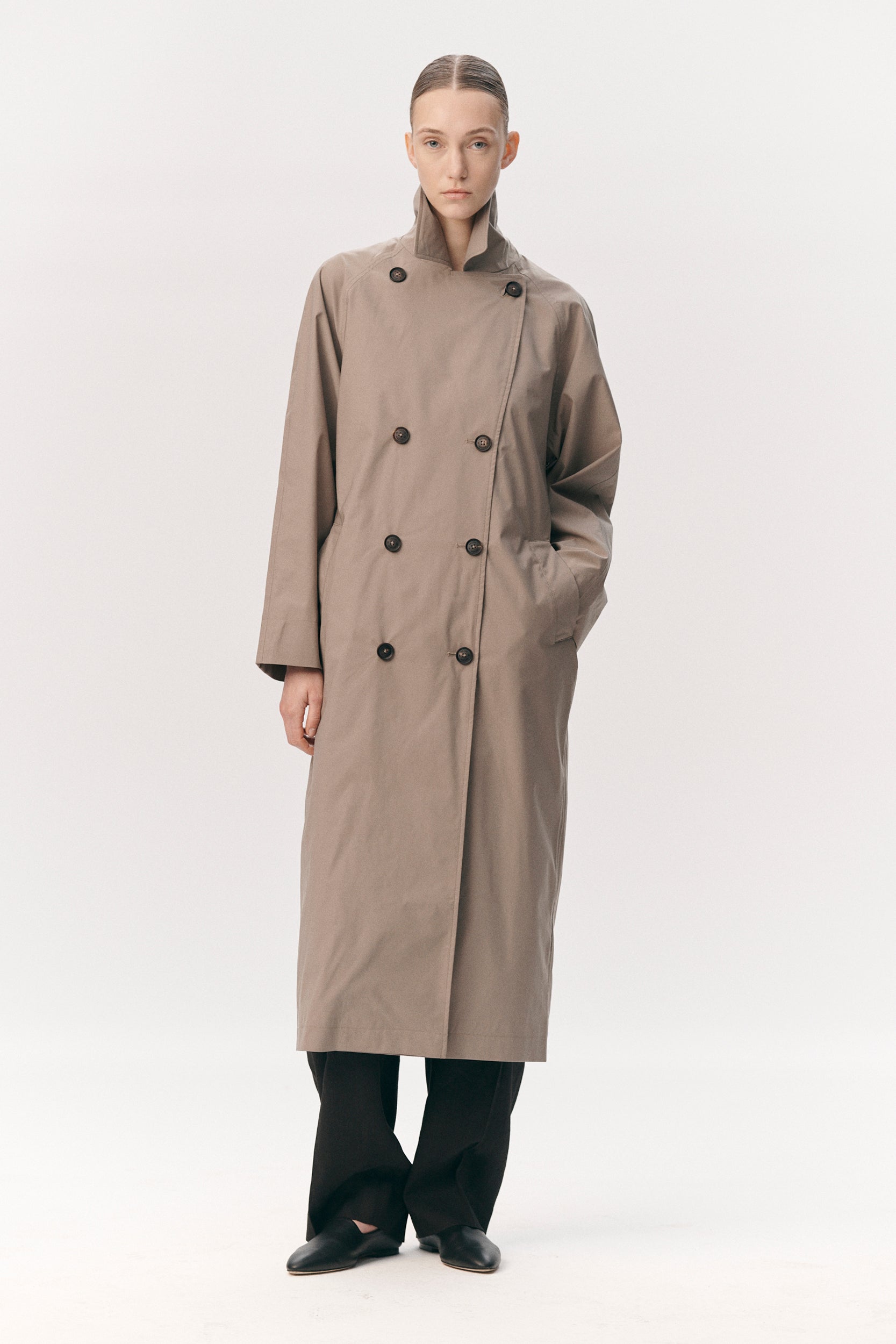 ROOMY TRENCH TECH TWILL SS26 LIGHT ARMY