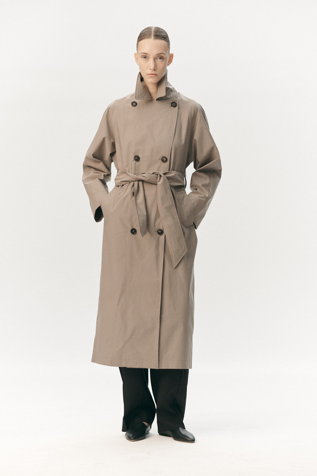 ROOMY TRENCH TECH TWILL SS26 LIGHT ARMY