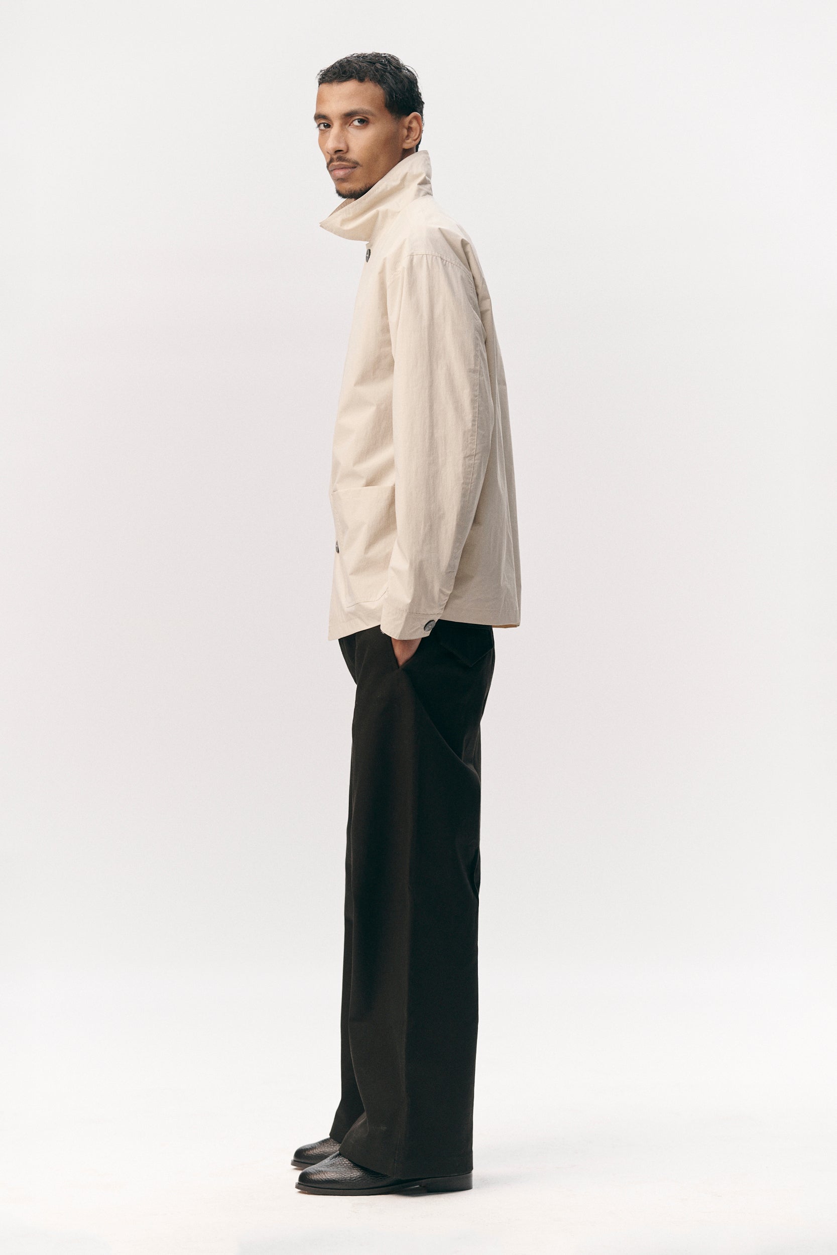 O-SHIRT NYLON SS26 BEIGE