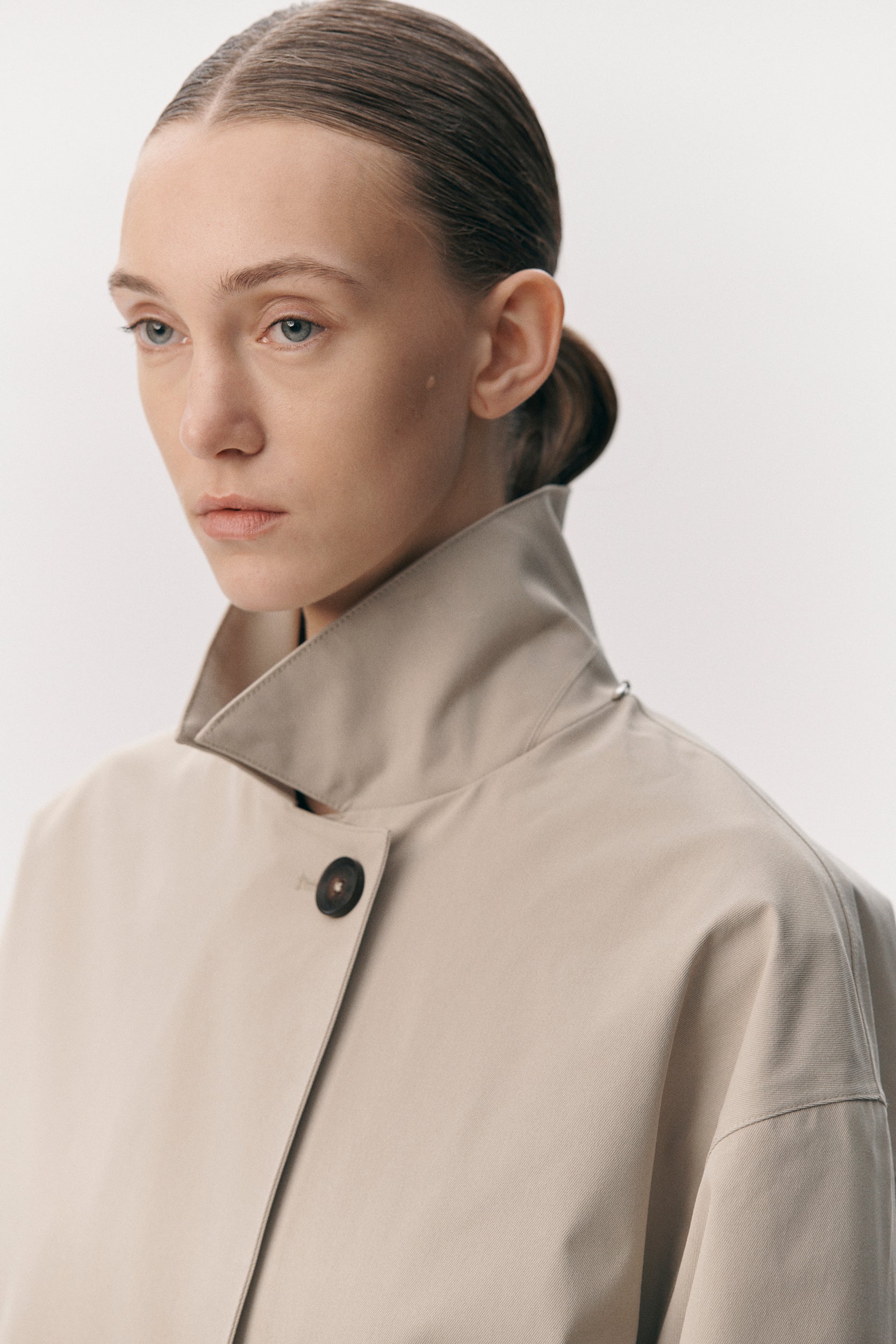 JANICE B SS26 LIGHT ARMY