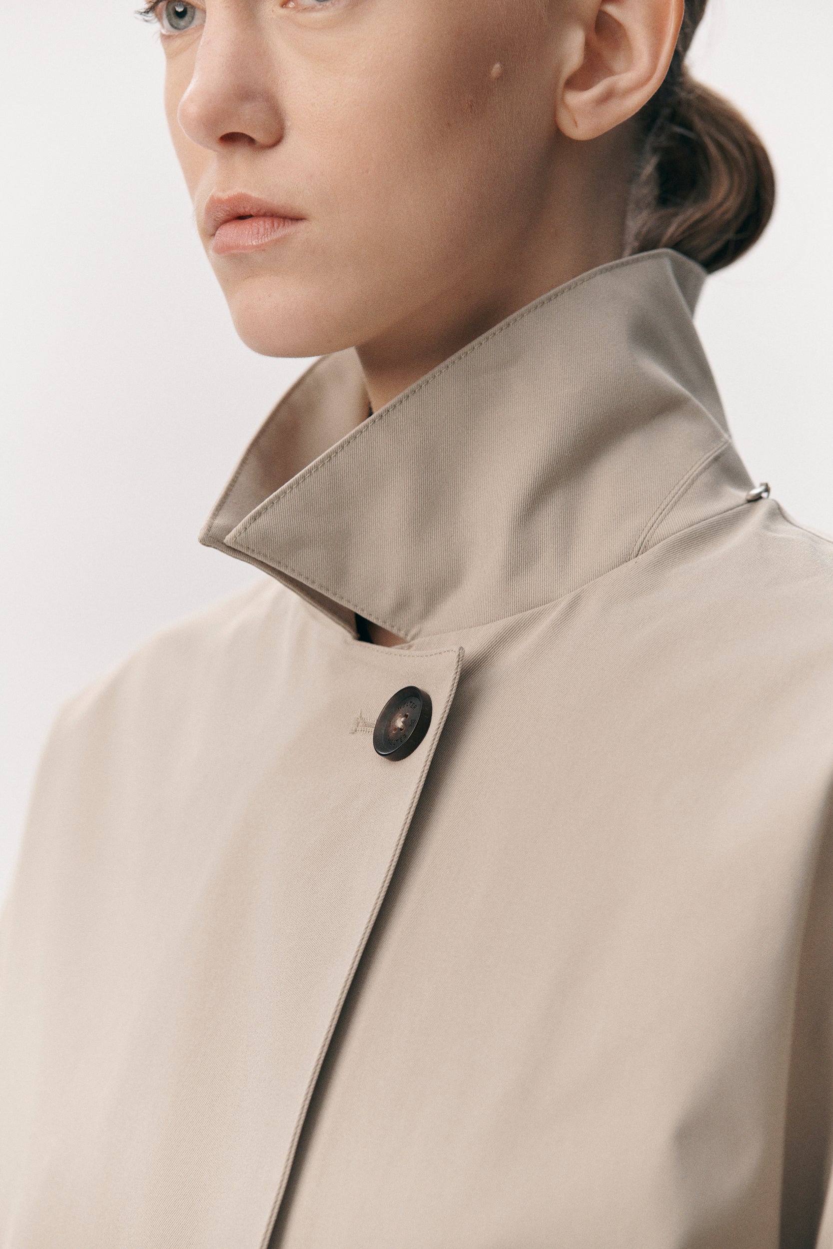 JANICE B SS26 LIGHT ARMY