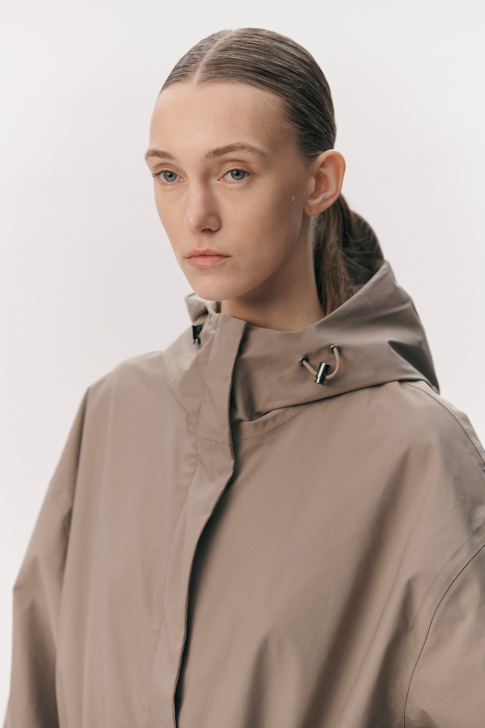 ROOMY LONG TUBE TWILL SS26 LIGHT ARMY