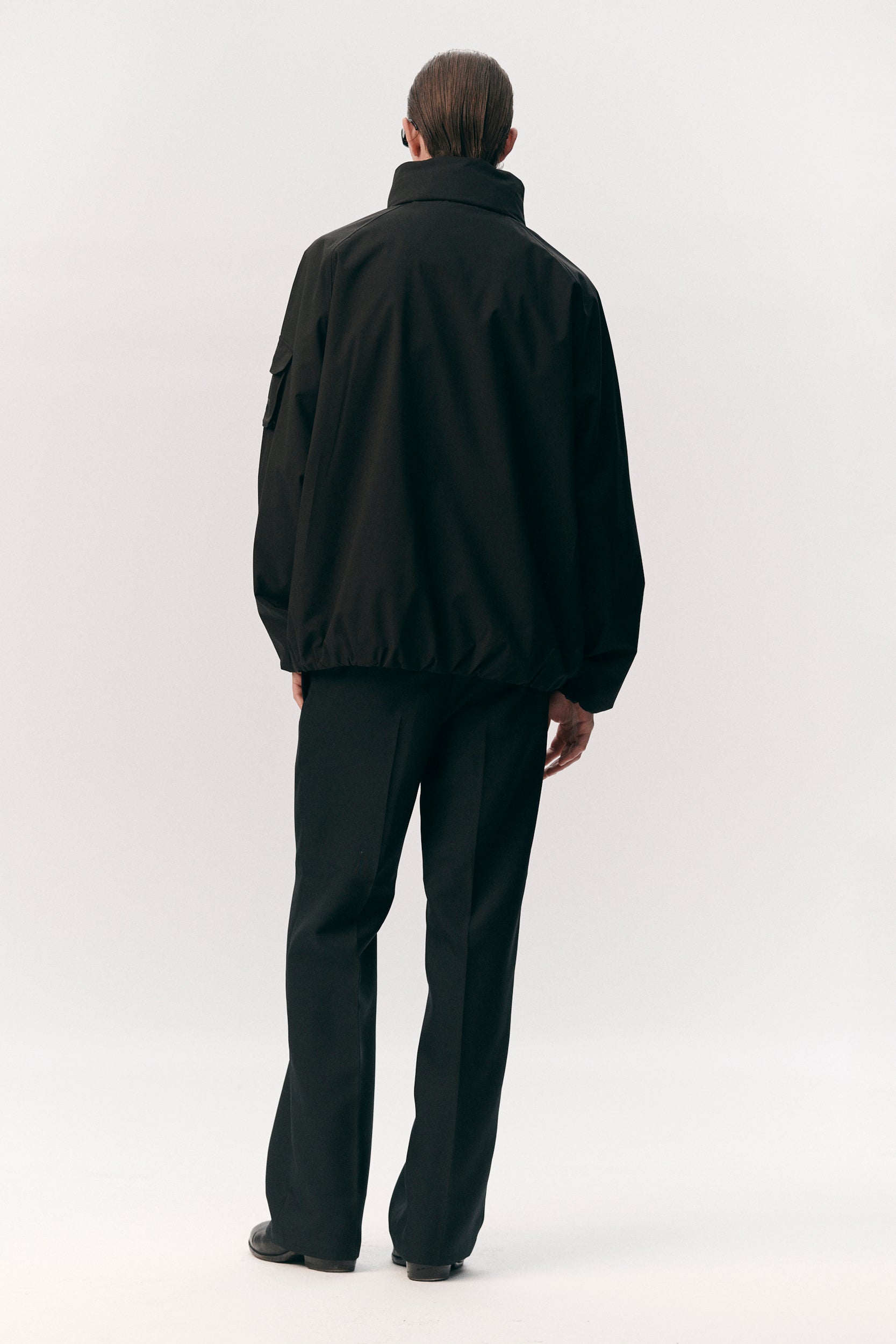 SHORT TRACKER GN SS26 BLACK