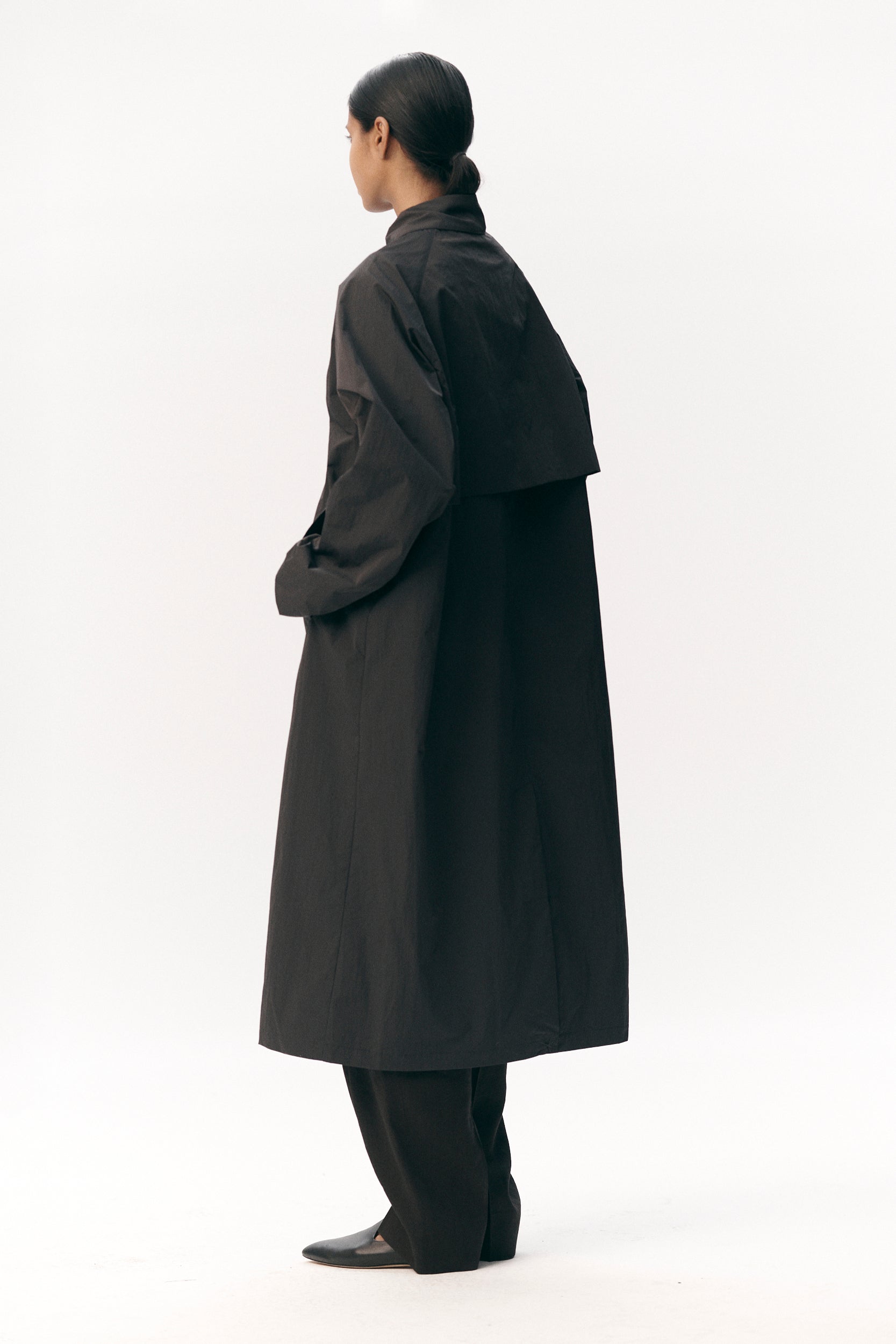 LONG COACH CRINCLE NYLON SS26 BLACK WOMEN