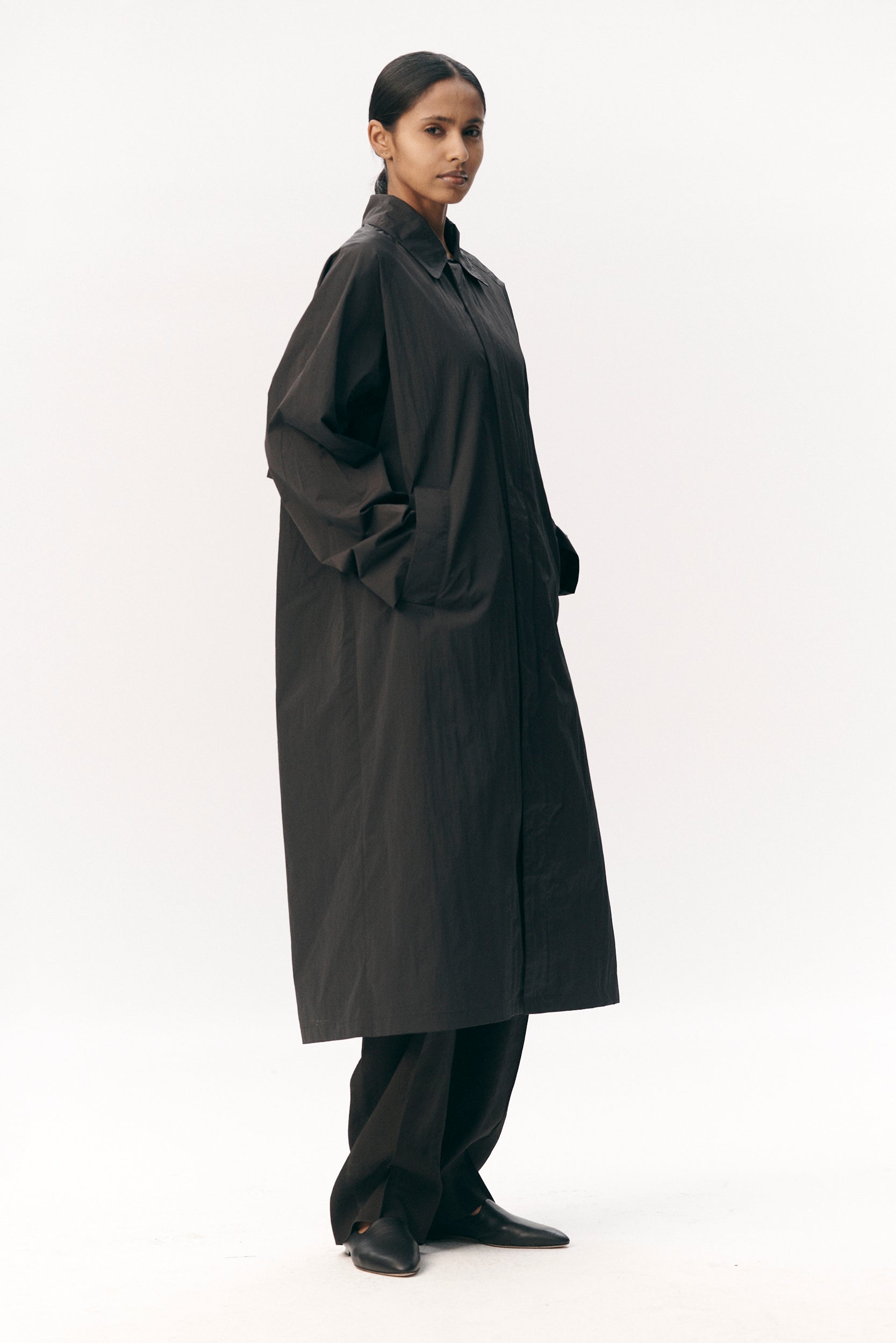 LONG COACH CRINCLE NYLON SS26 BLACK WOMEN