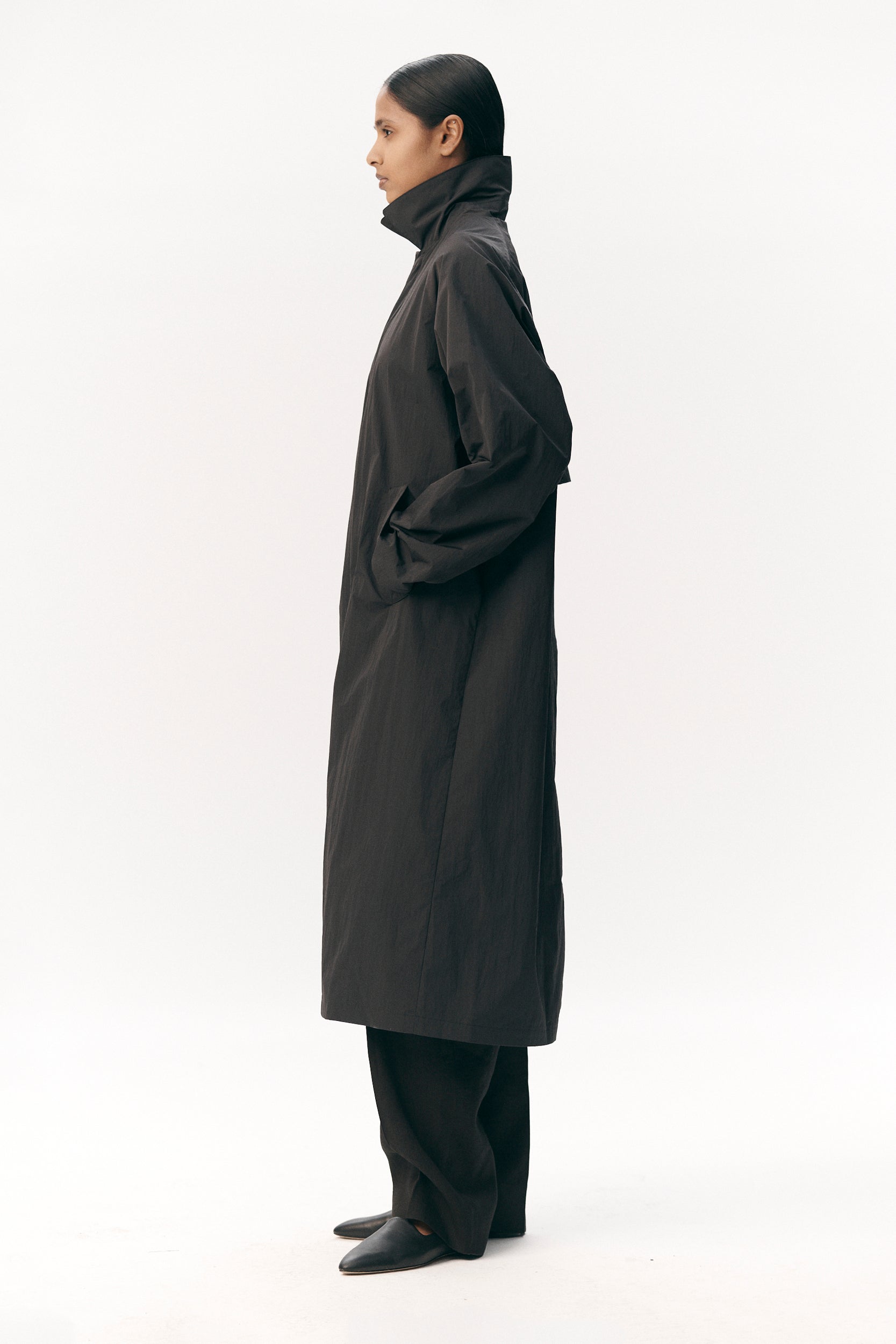 LONG COACH CRINCLE NYLON SS26 BLACK WOMEN