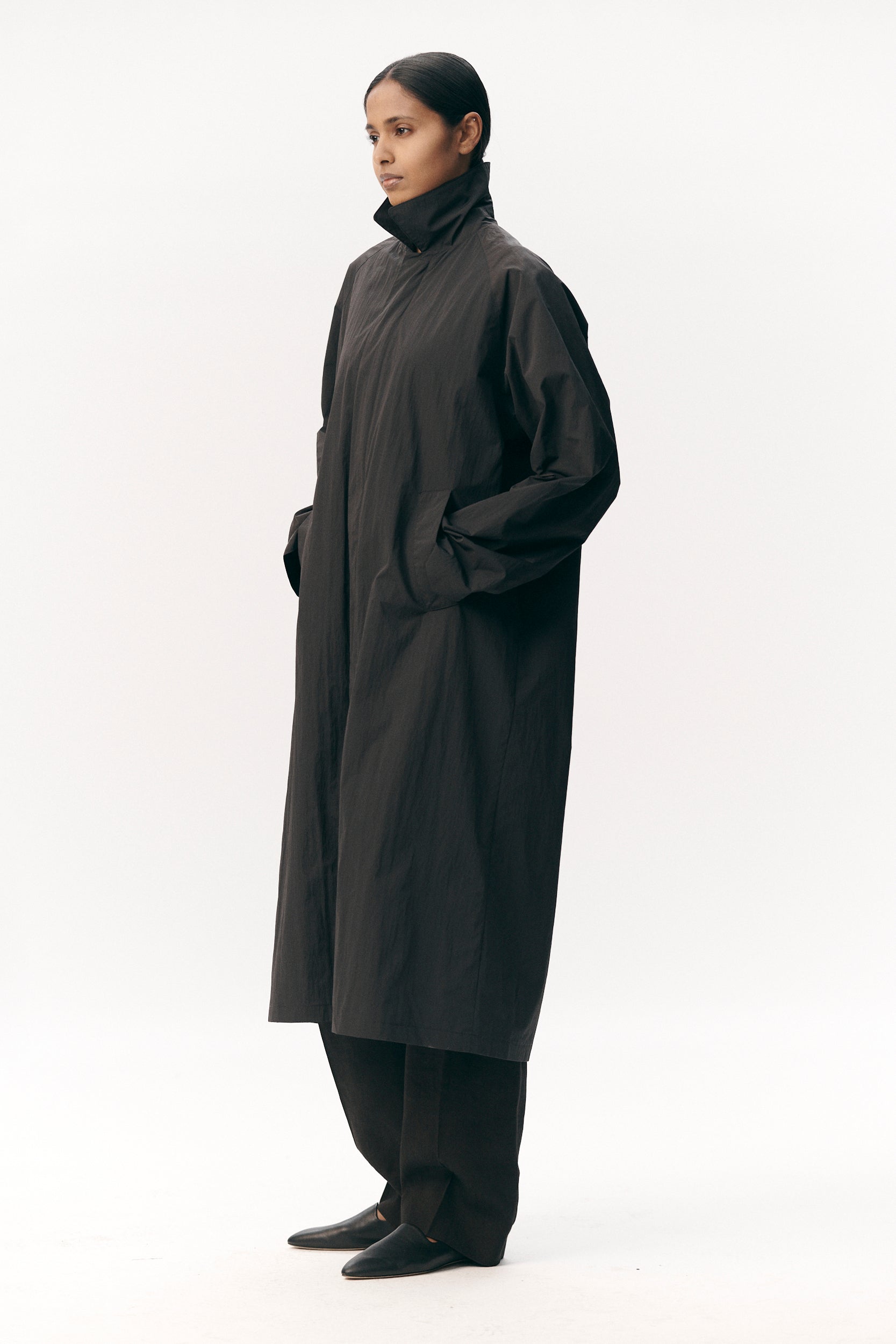 LONG COACH CRINCLE NYLON SS26 BLACK WOMEN