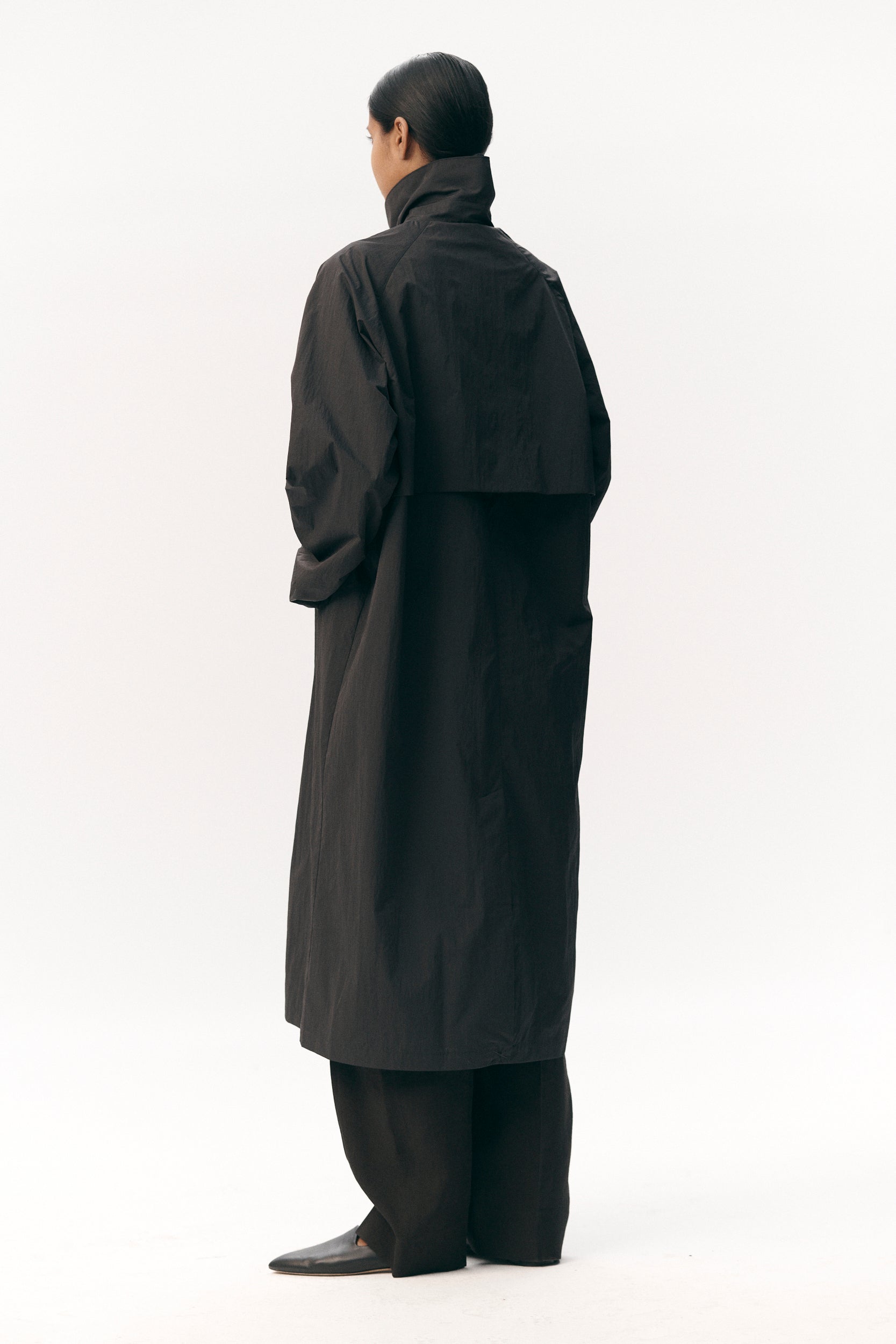 LONG COACH CRINCLE NYLON SS26 BLACK WOMEN