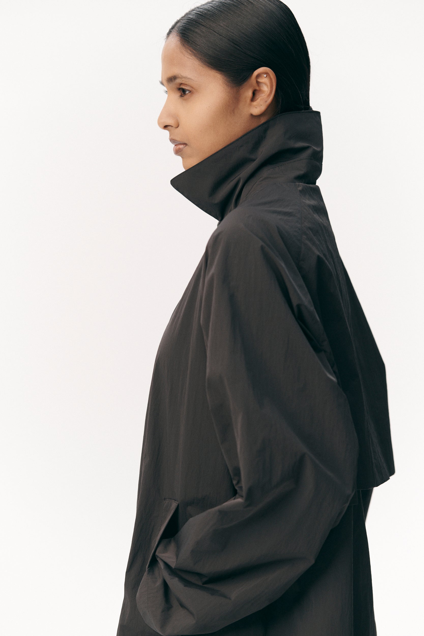 LONG COACH CRINCLE NYLON SS26 BLACK WOMEN