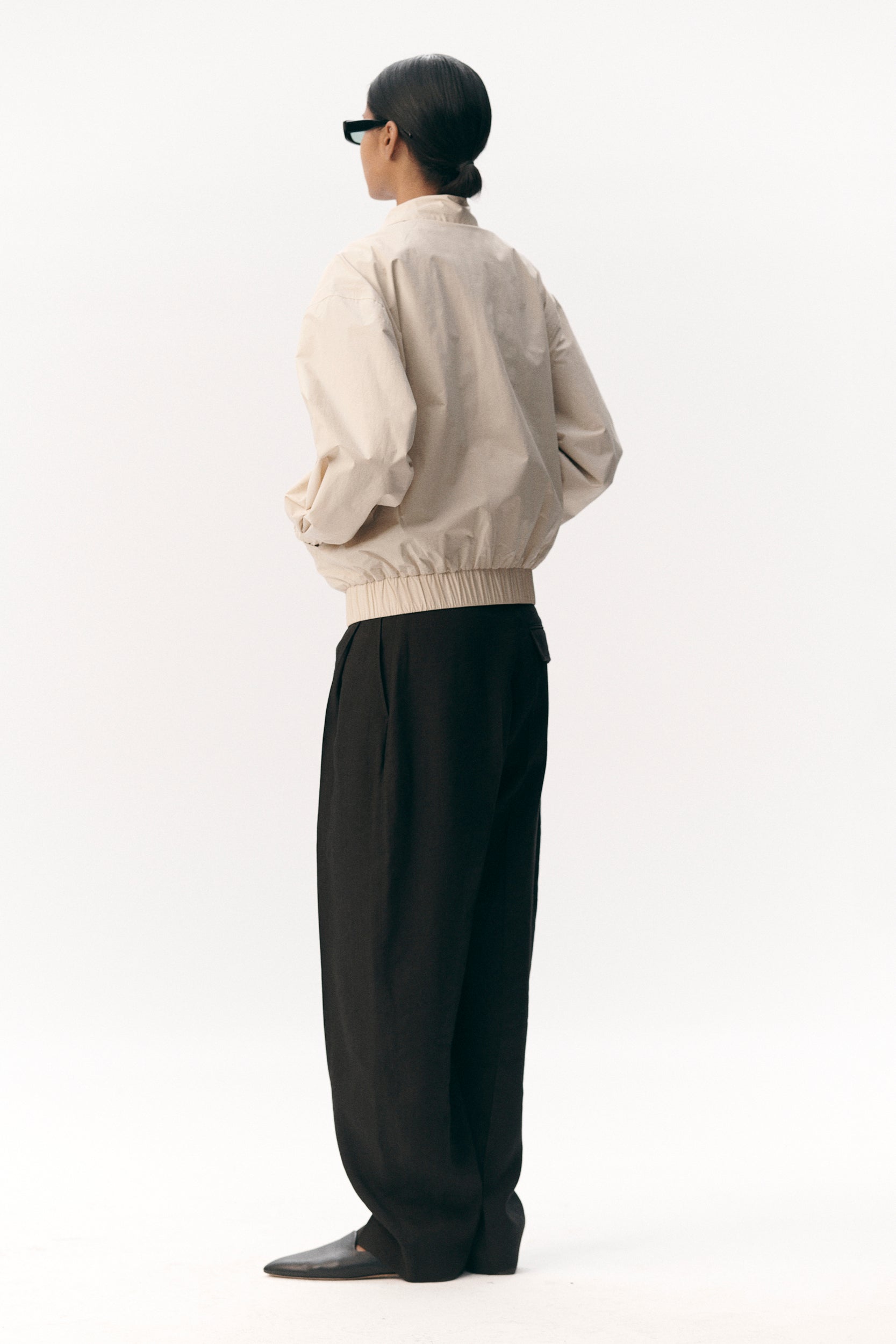 SHORT TRACKER WM NYLON SS26 BEIGE