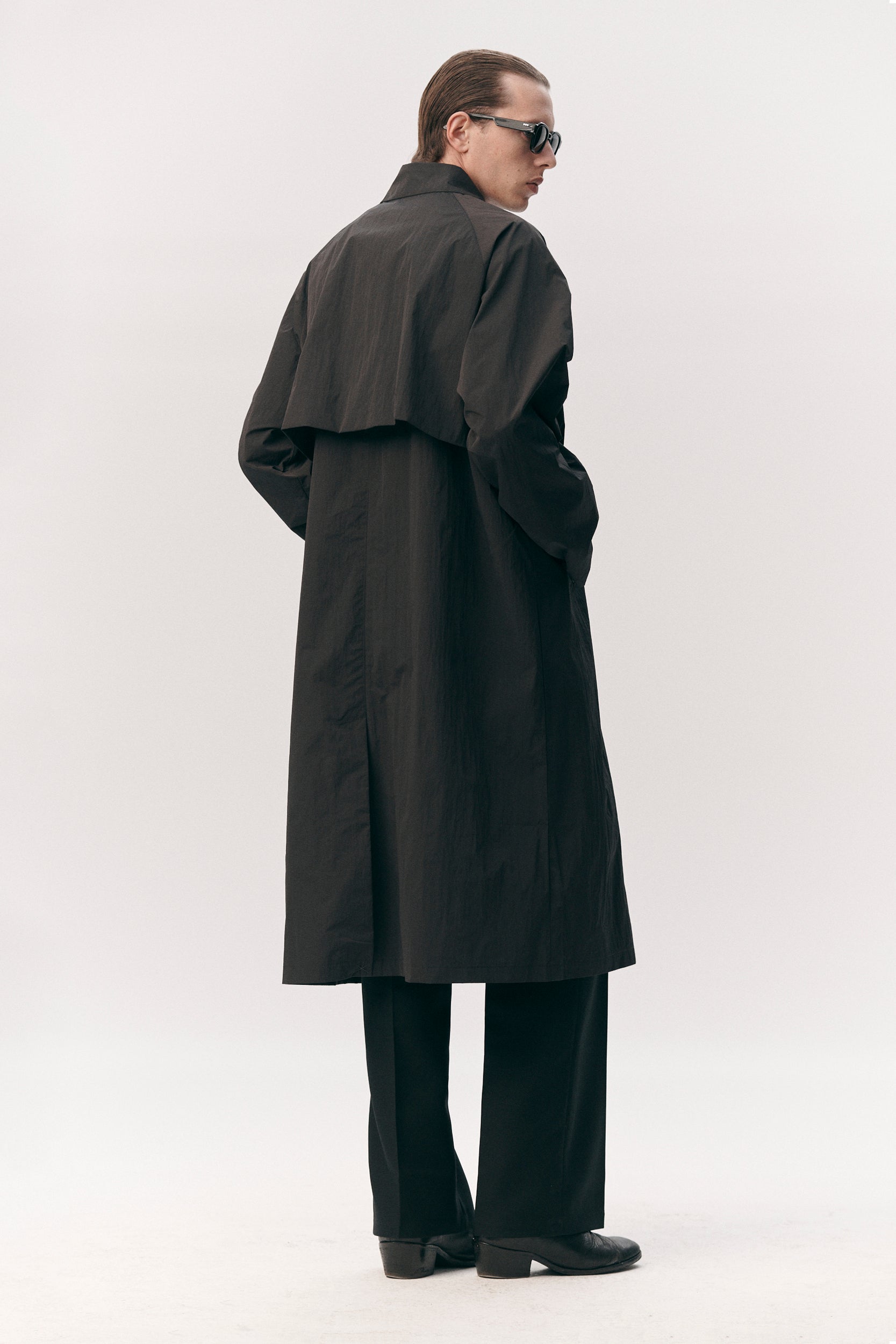 LONG COACH CRINCLE NYLON SS26 BLACK