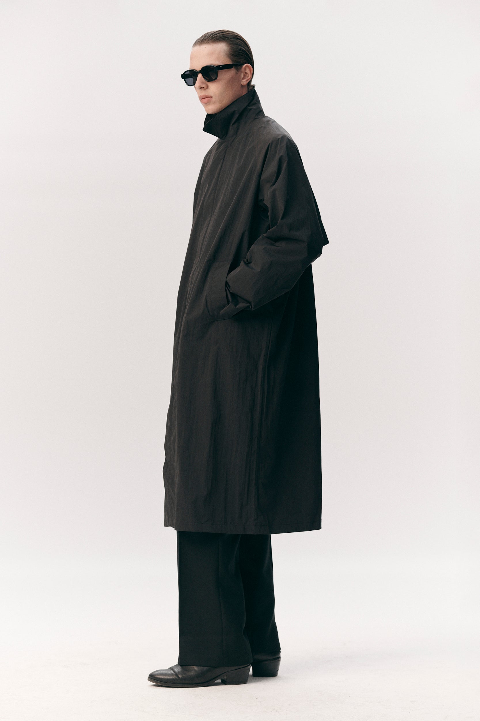LONG COACH CRINCLE NYLON SS26 BLACK