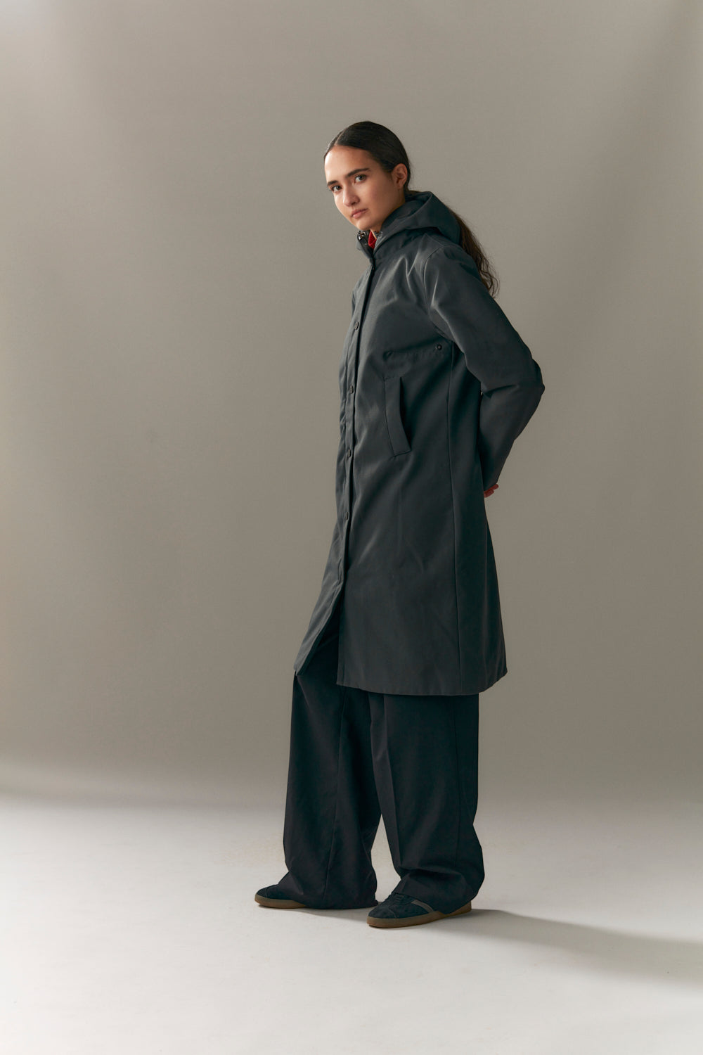 NOT SO LONG TUBE SPOILER AW23 houtskool 