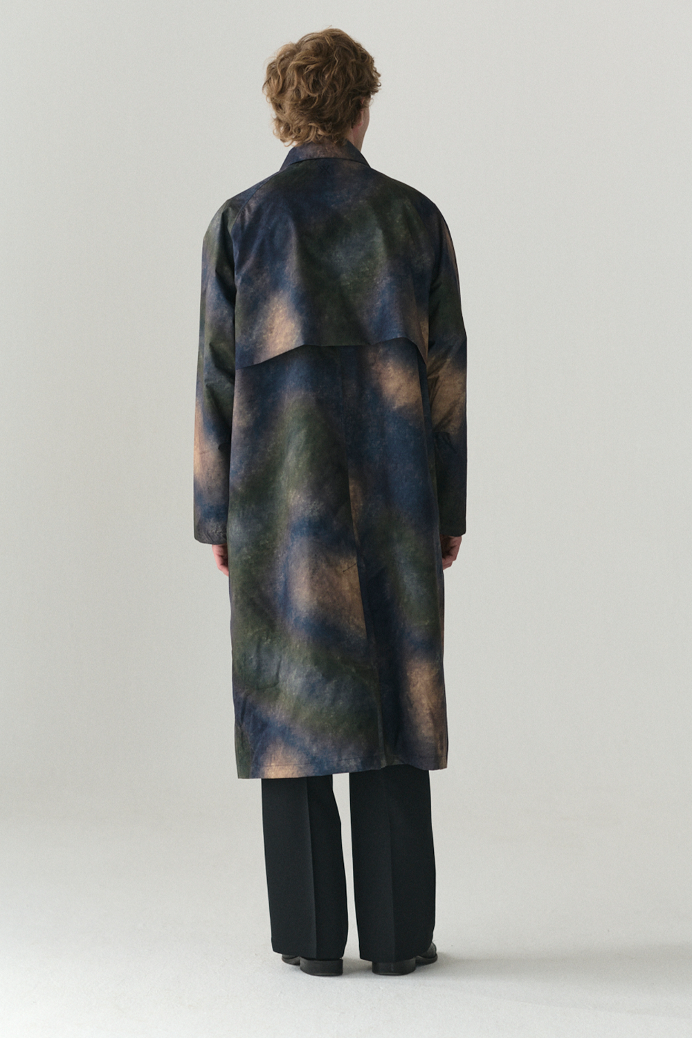 LONG COACH PRINTED UNIVERSE SS25 NAVY MENS
