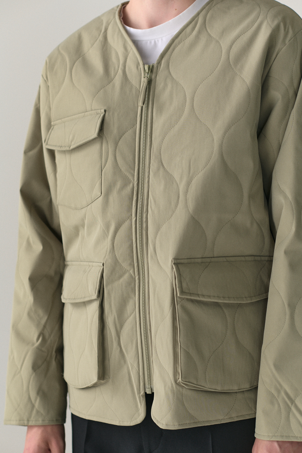 PADDED LINER MEN SS25 LIGHT ARMY