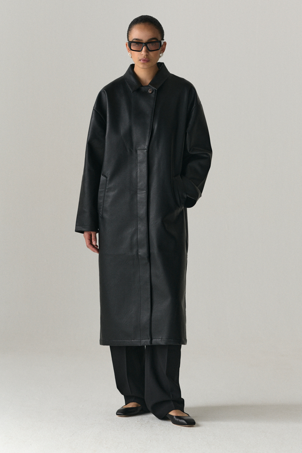 JANICE B FAUX L SS25 BLACK