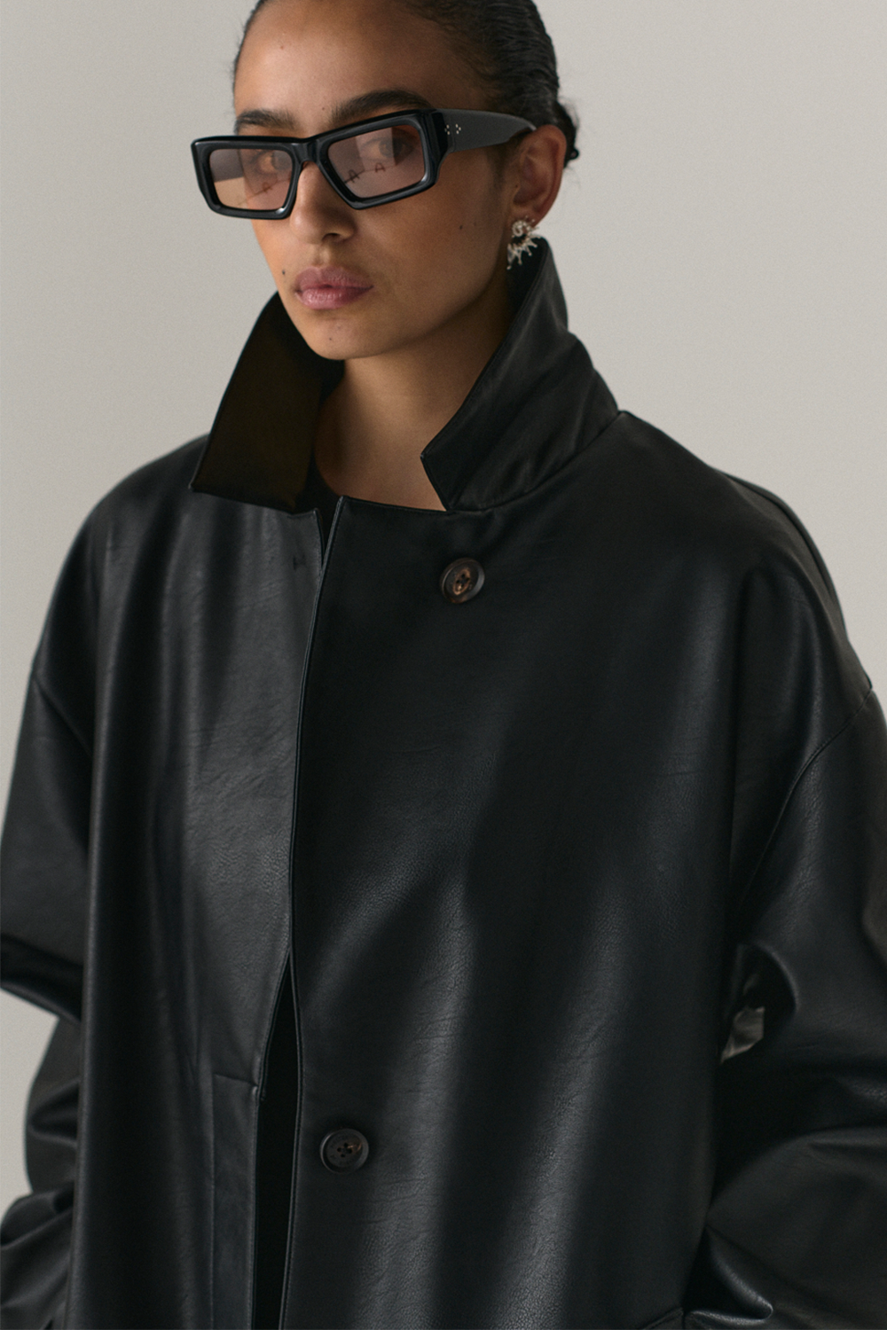JANICE B FAUX L SS25 BLACK