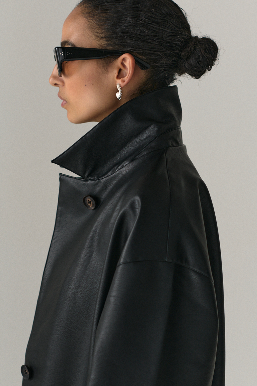 JANICE B FAUX L SS25 BLACK
