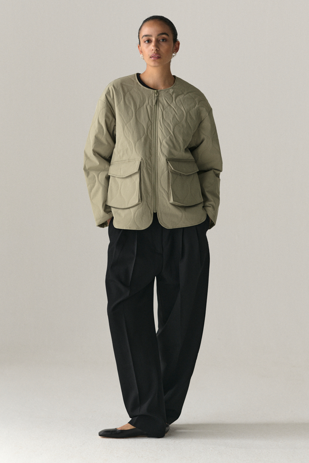 PADDED LINER UNI SS25 LIGHT ARMY