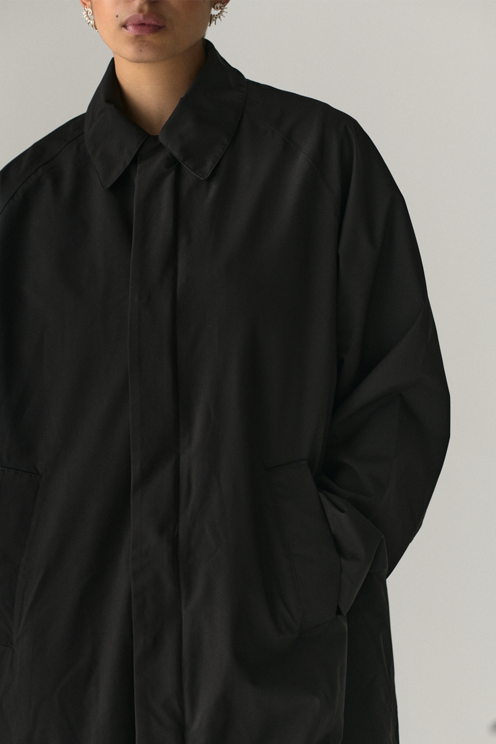 LONG COACH GN SS25 BLACK WOMENS