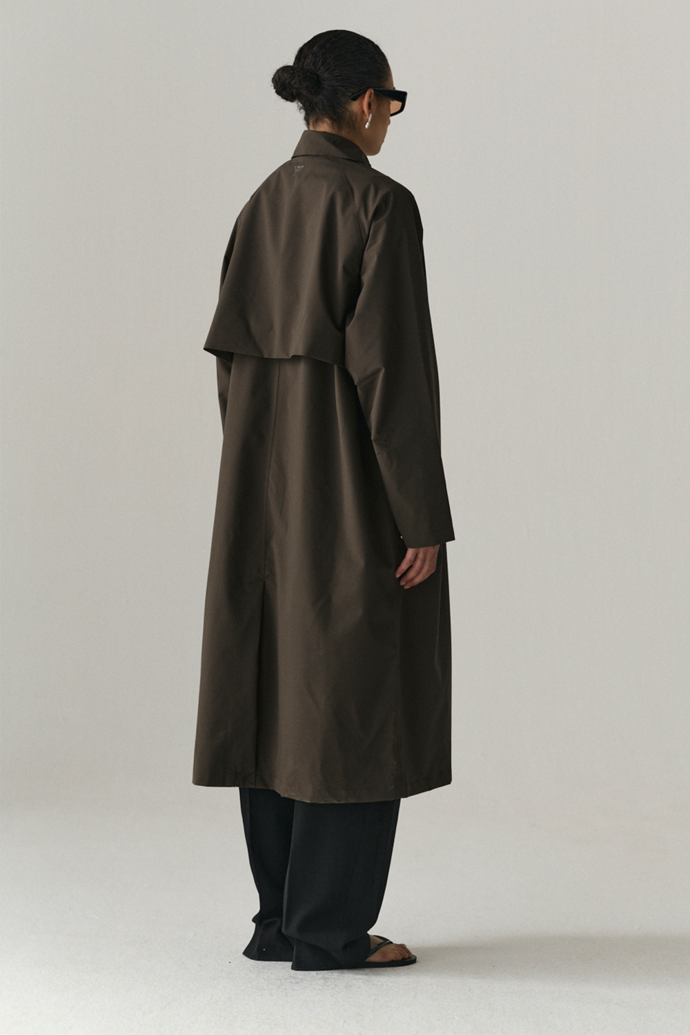 LONG COACH GN SS25 CHOCOLATE WOMENS