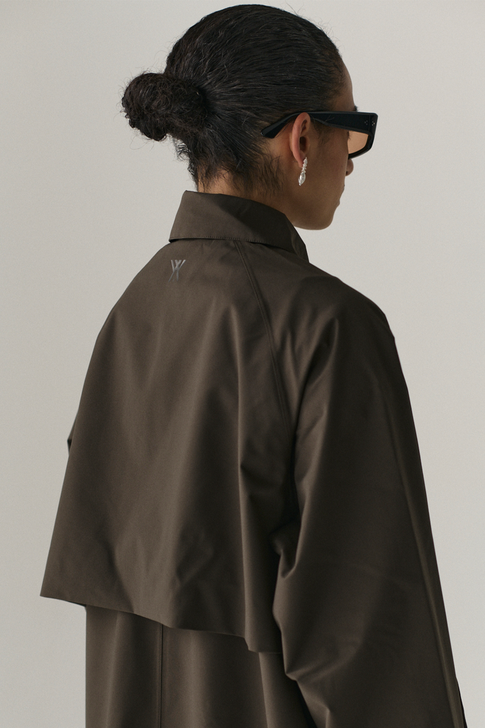 LONG COACH GN SS25 CHOCOLATE WOMENS