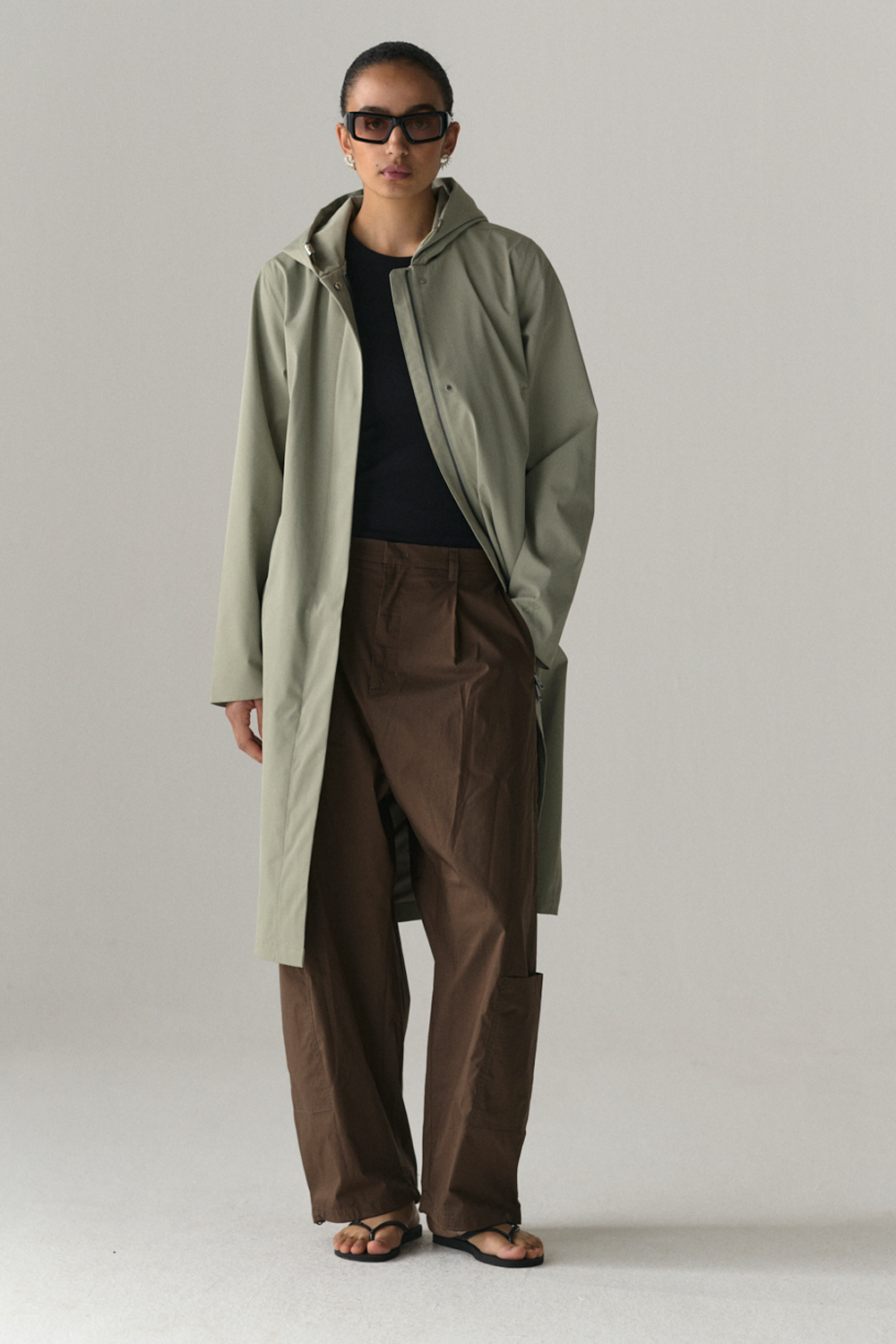 NOT SO LONG TUBE STRETCH TWILL SS25 LIGHT GREY ARMY