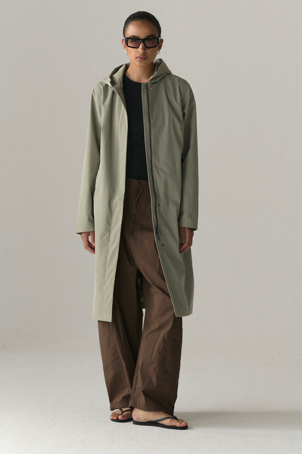 NOT SO LONG TUBE STRETCH TWILL SS25 LIGHT GREY ARMY