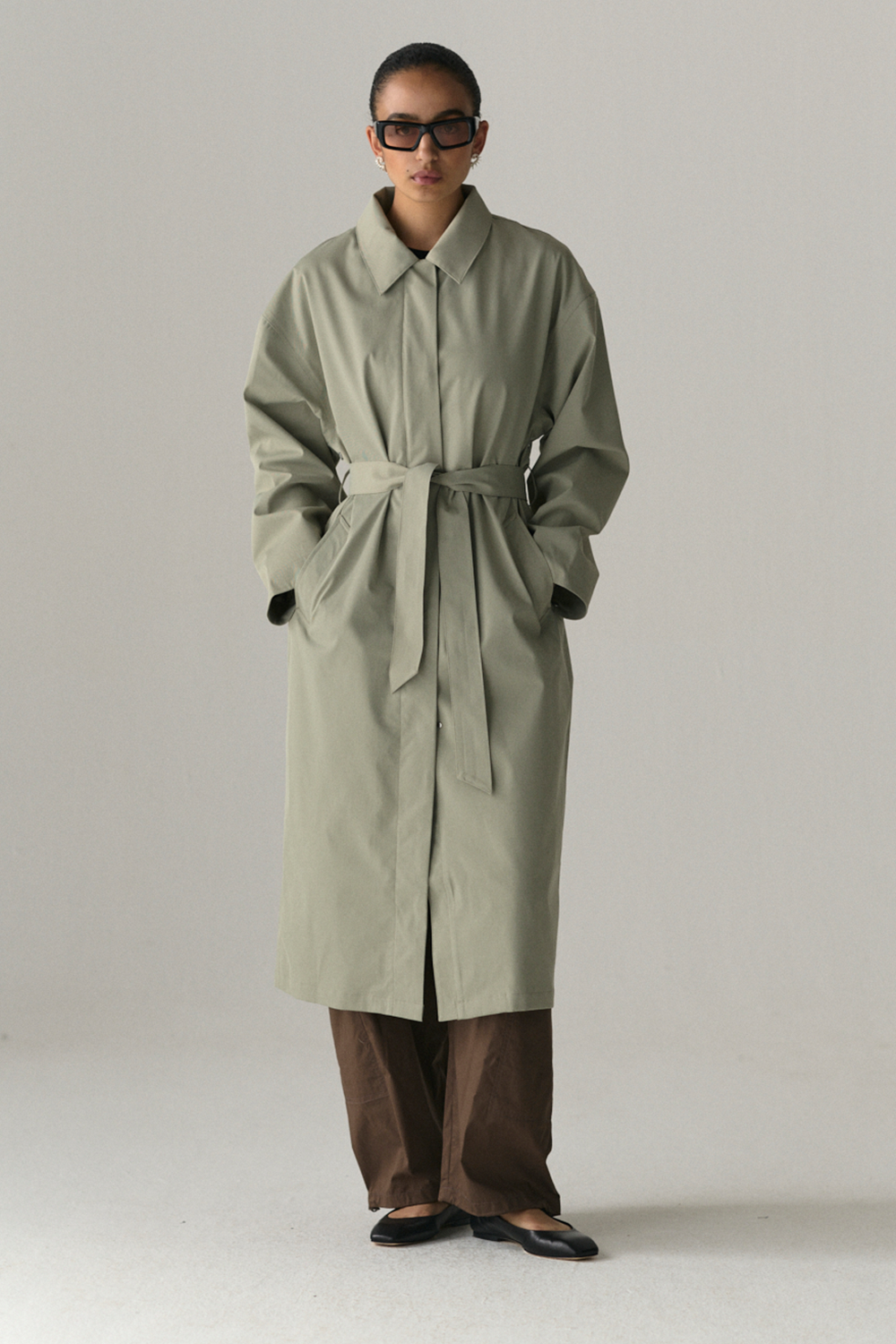 RACHEL G STRETCH TWILL SS25 LIGHT GREY ARMY