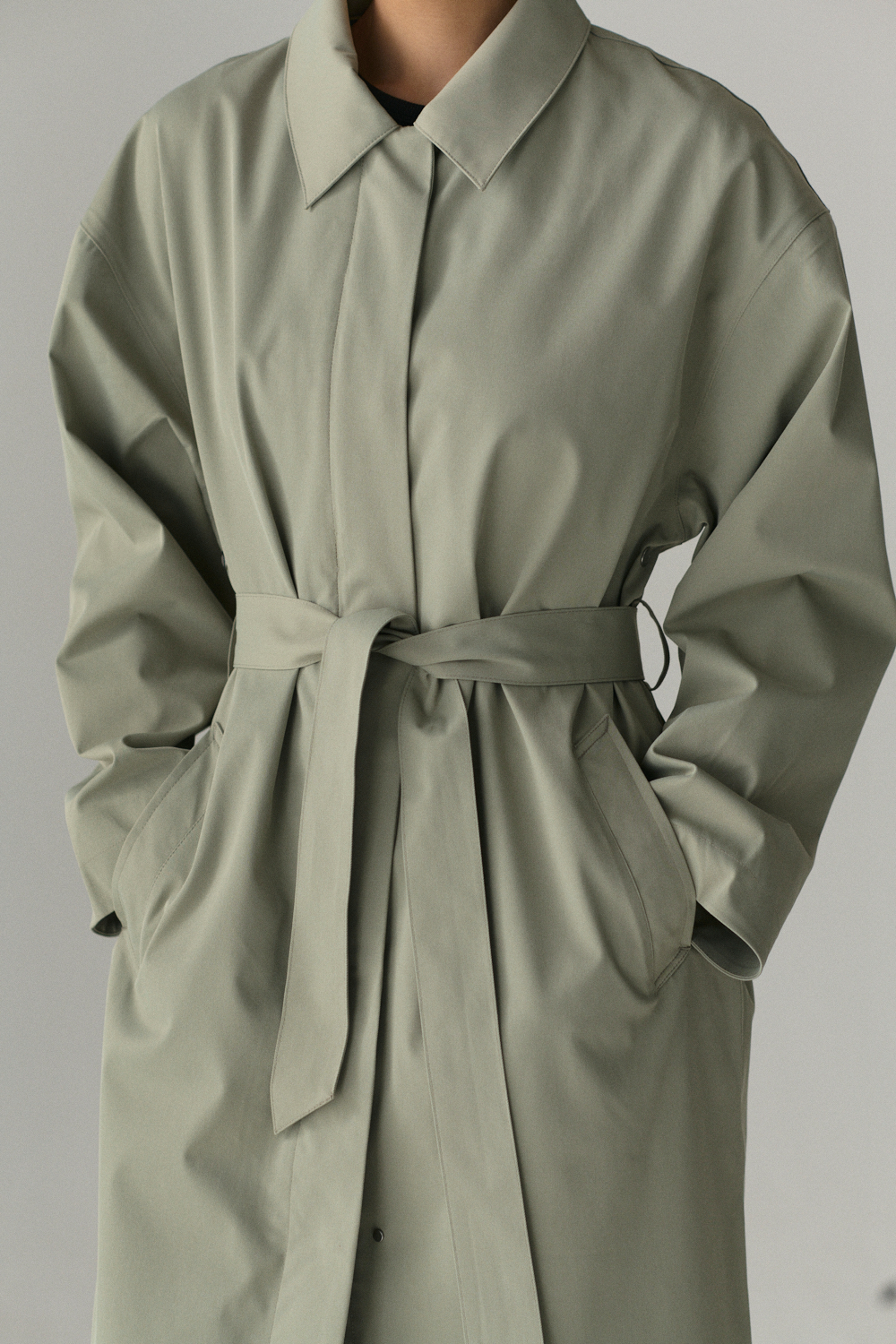 RACHEL G STRETCH TWILL SS25 LIGHT GREY ARMY