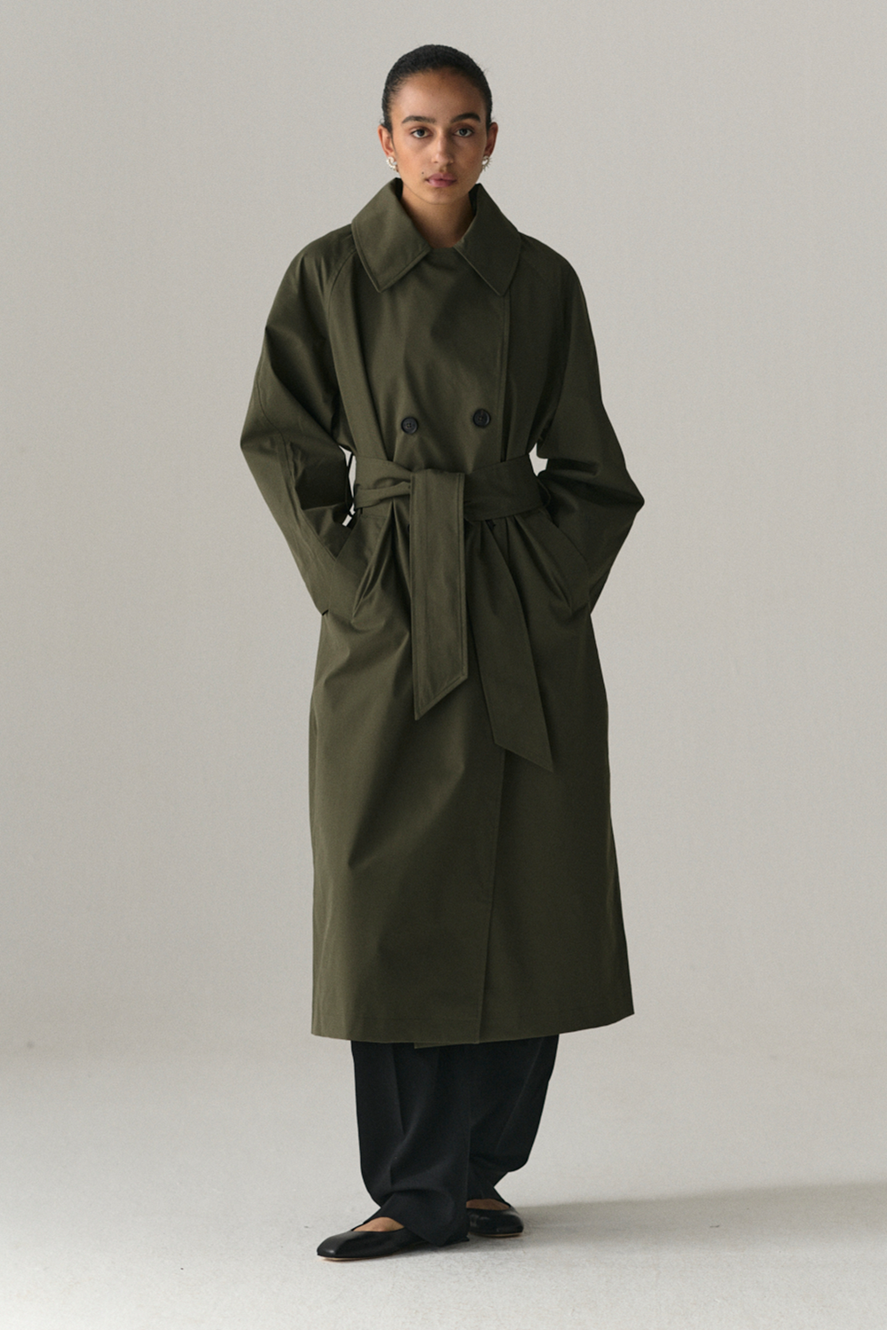 ROOMY TRENCH SS25 WASHED FOREST