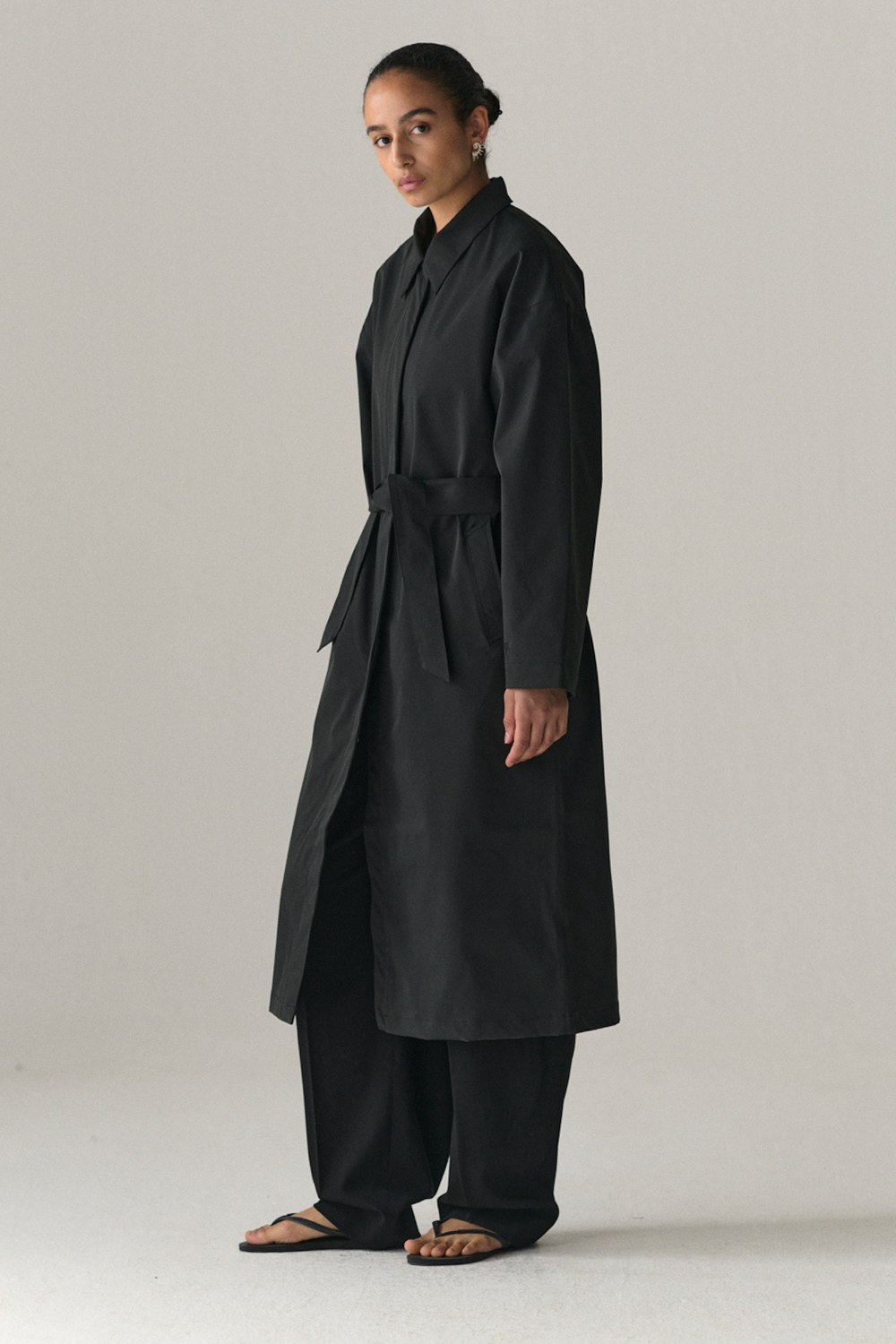 RACHEL G STRETCH TWILL SS25 WASHED BLACK