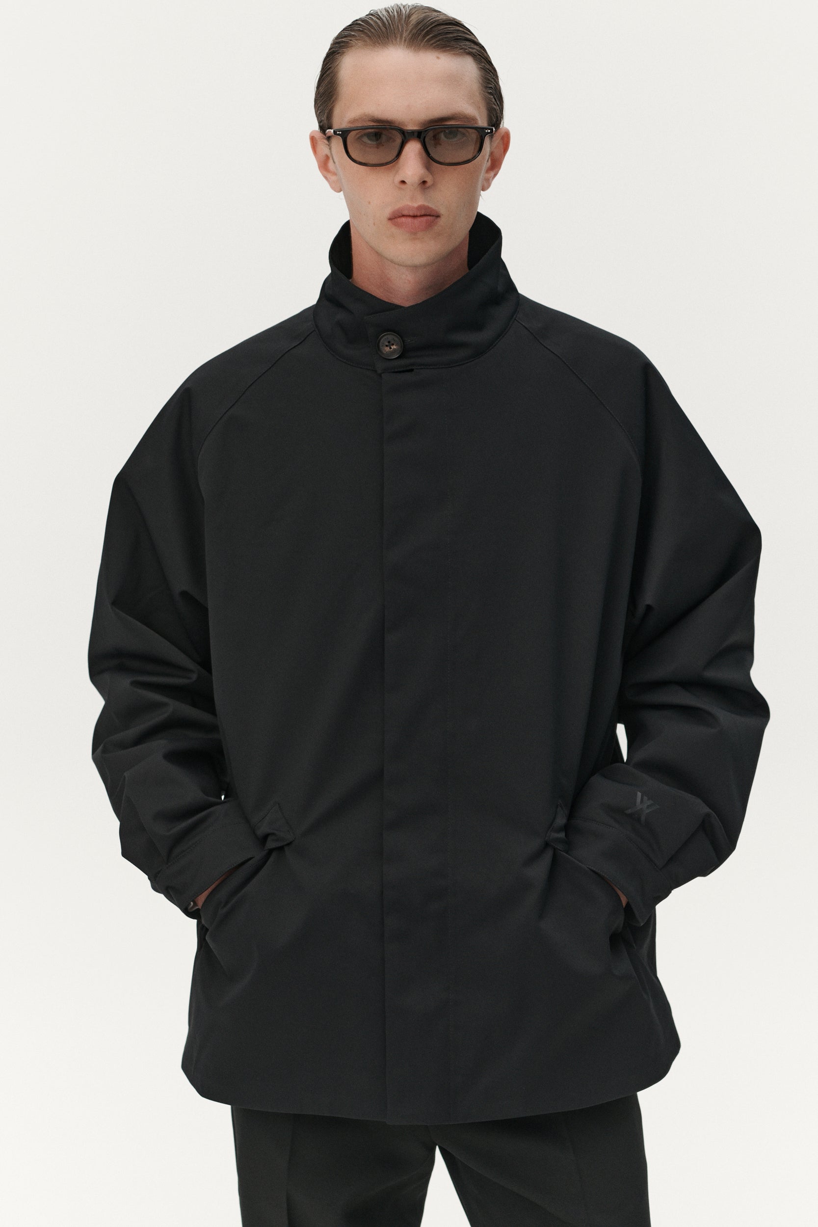 SHORT COACH NIN SPIN AW25 BLACK