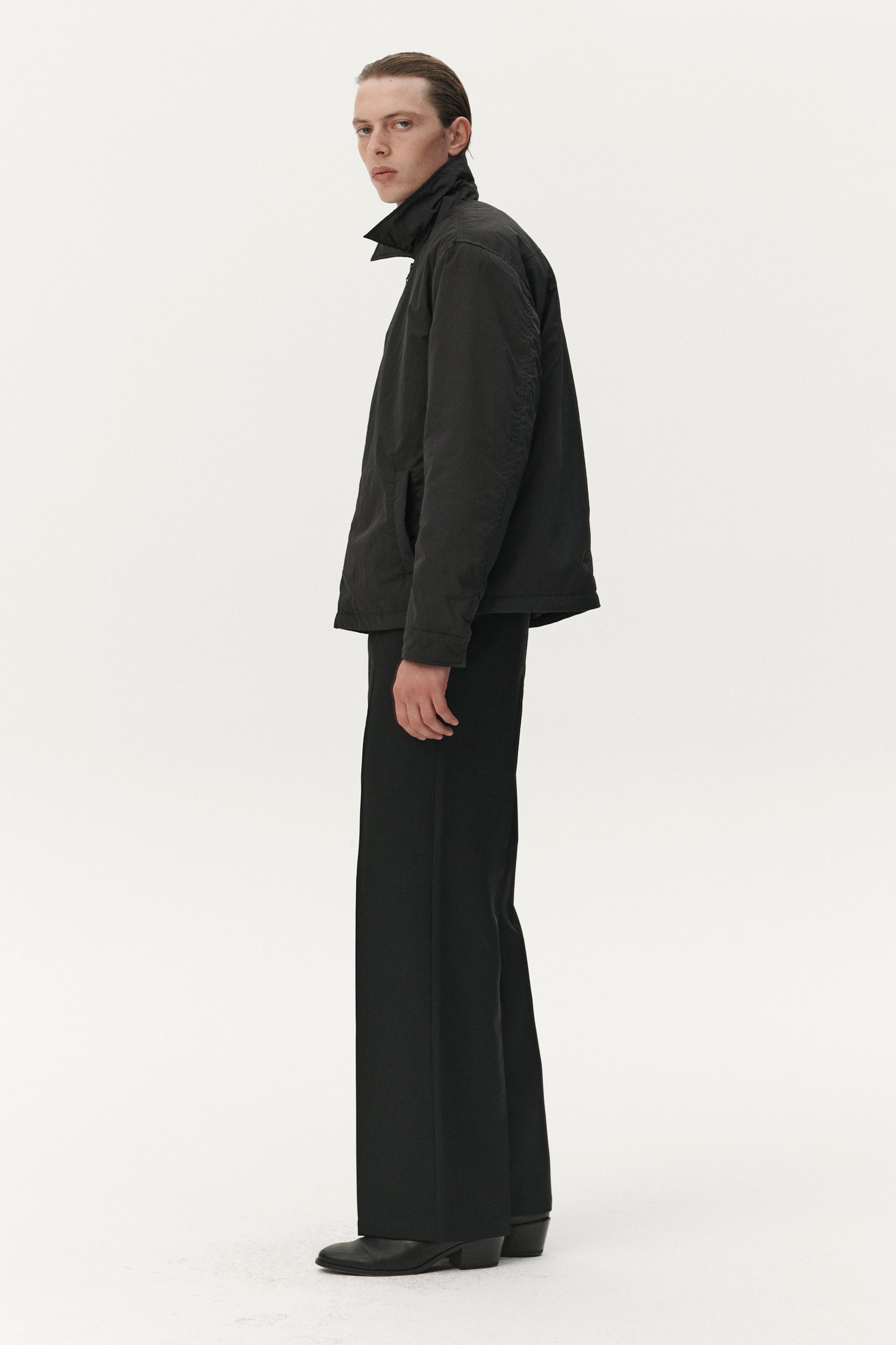 ZIP UP CRINCLE AW25 BLACK