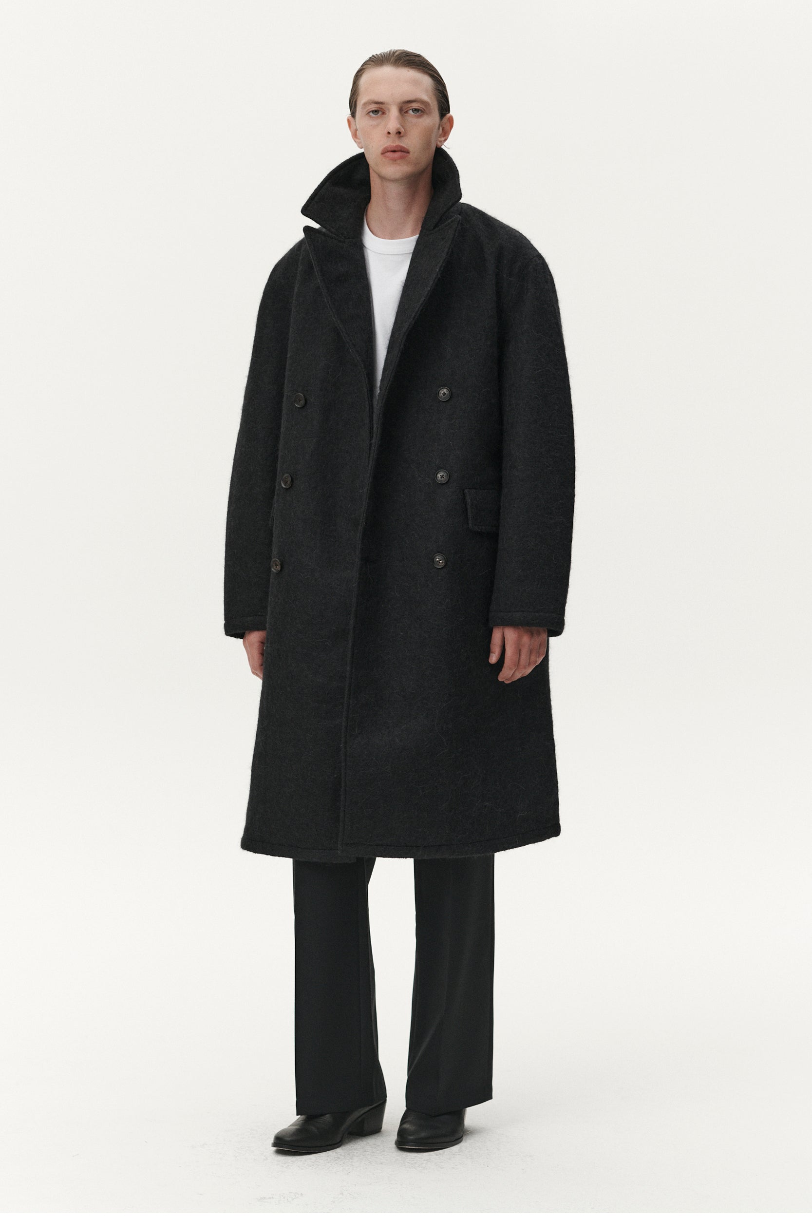 SHUVA C FUZZY WOOL AW25 BLACK