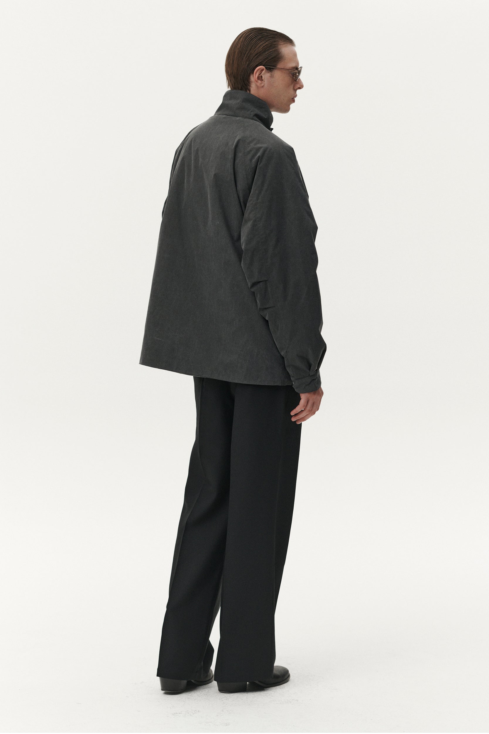 SHORT COACH WASHED AW25 WASHED BLACK
