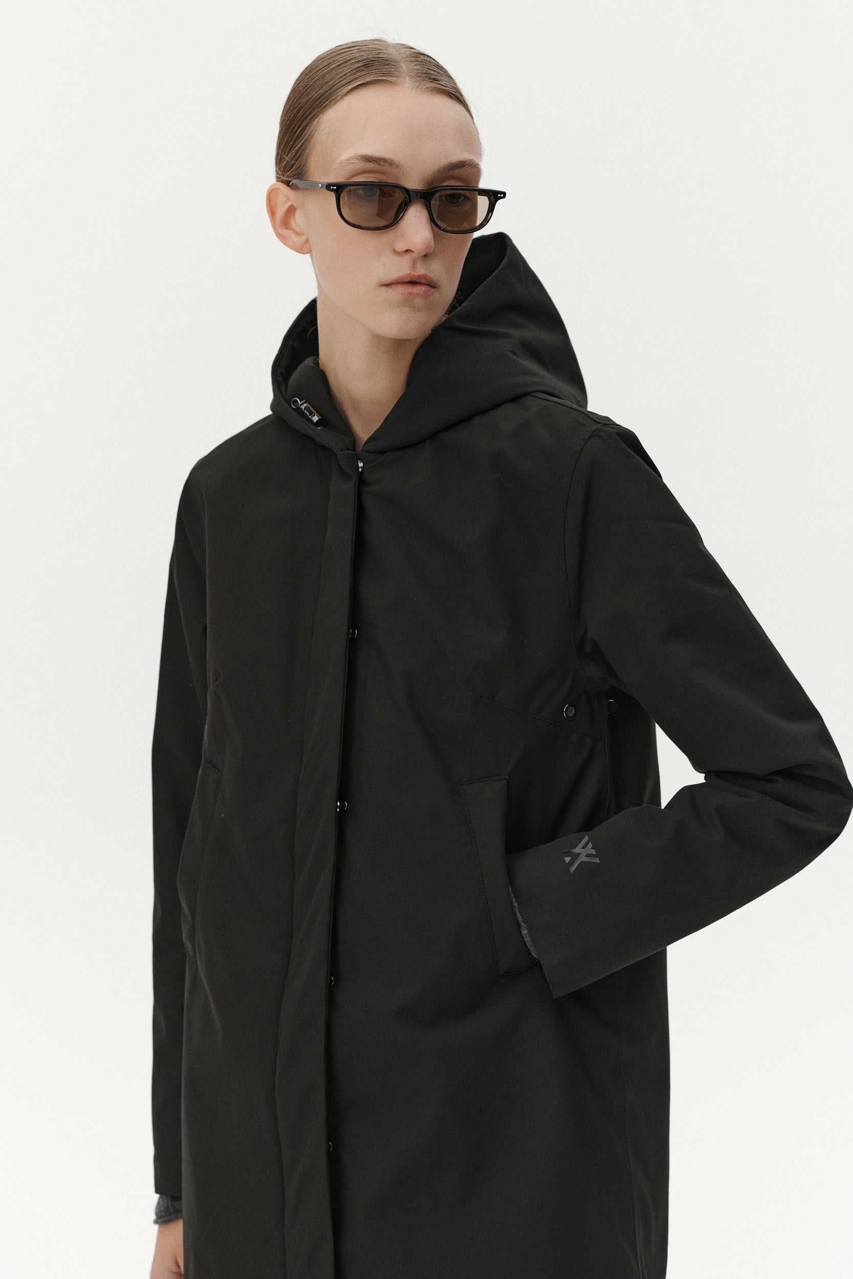 NOT SO LONG TUBE POLYRAYON AW25 BLACK