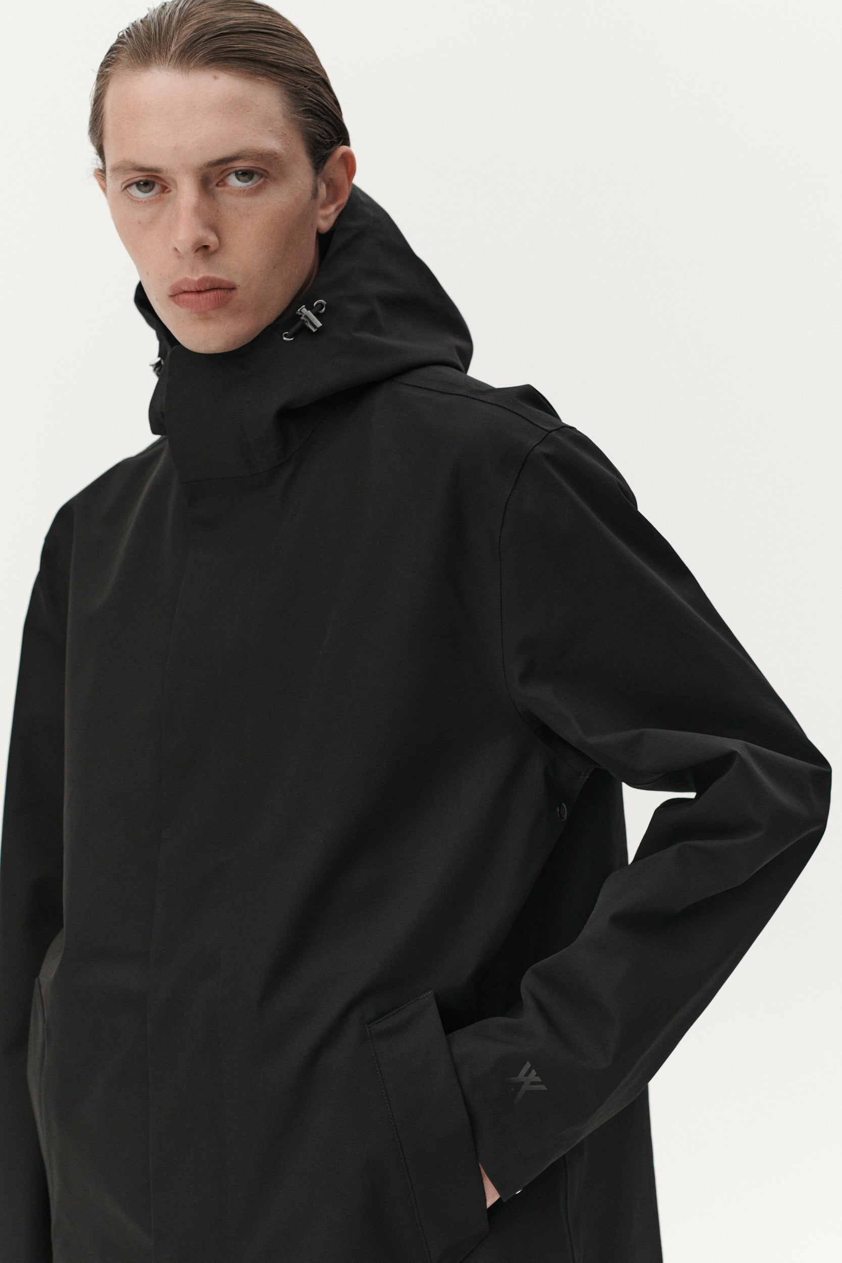 TERROR WEATHER RAIN SHELL AW25 BLACK