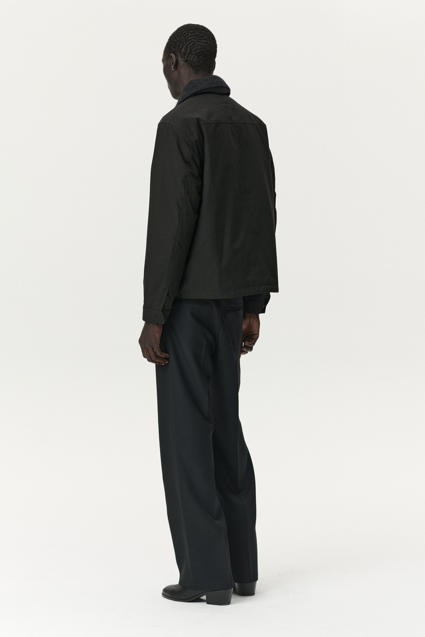ZIP UP POLY AW25 BLACK