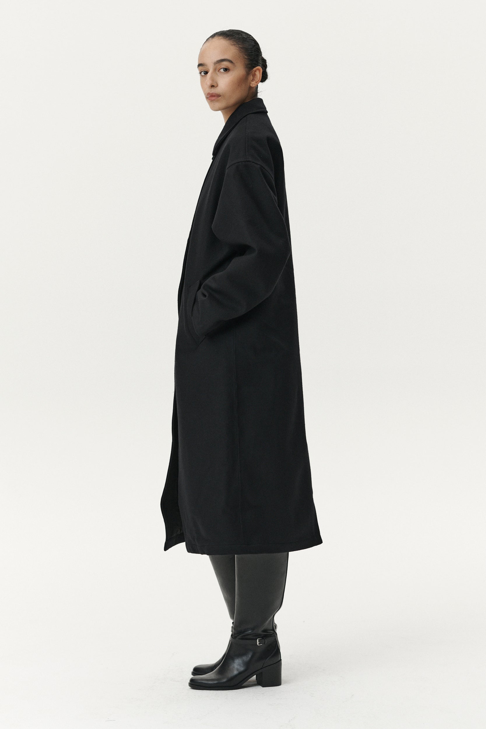 JANICE B TECHWOOL AW25 BLACK