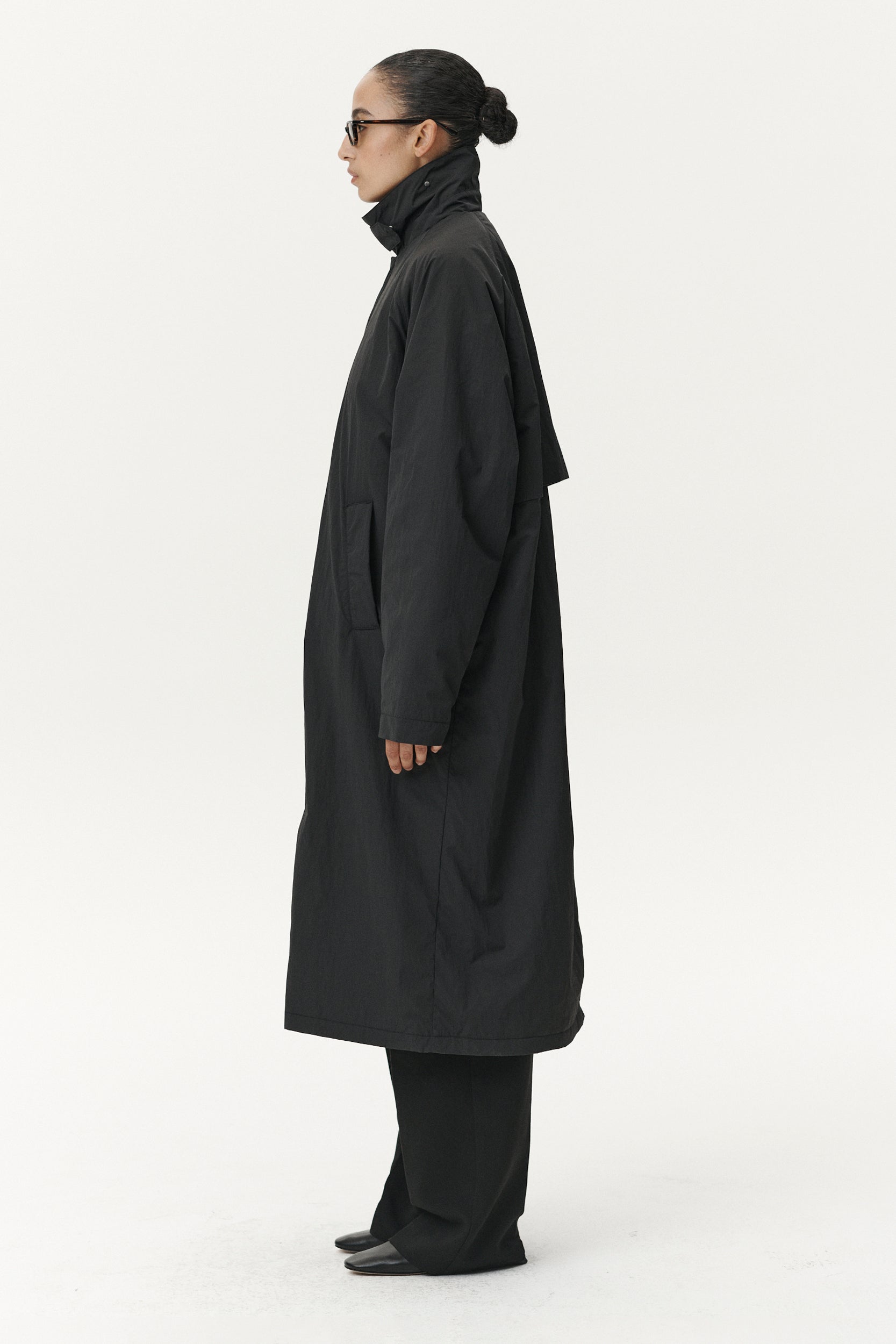 LONG COACH CRINCLE AW25 BLACK WOMENS