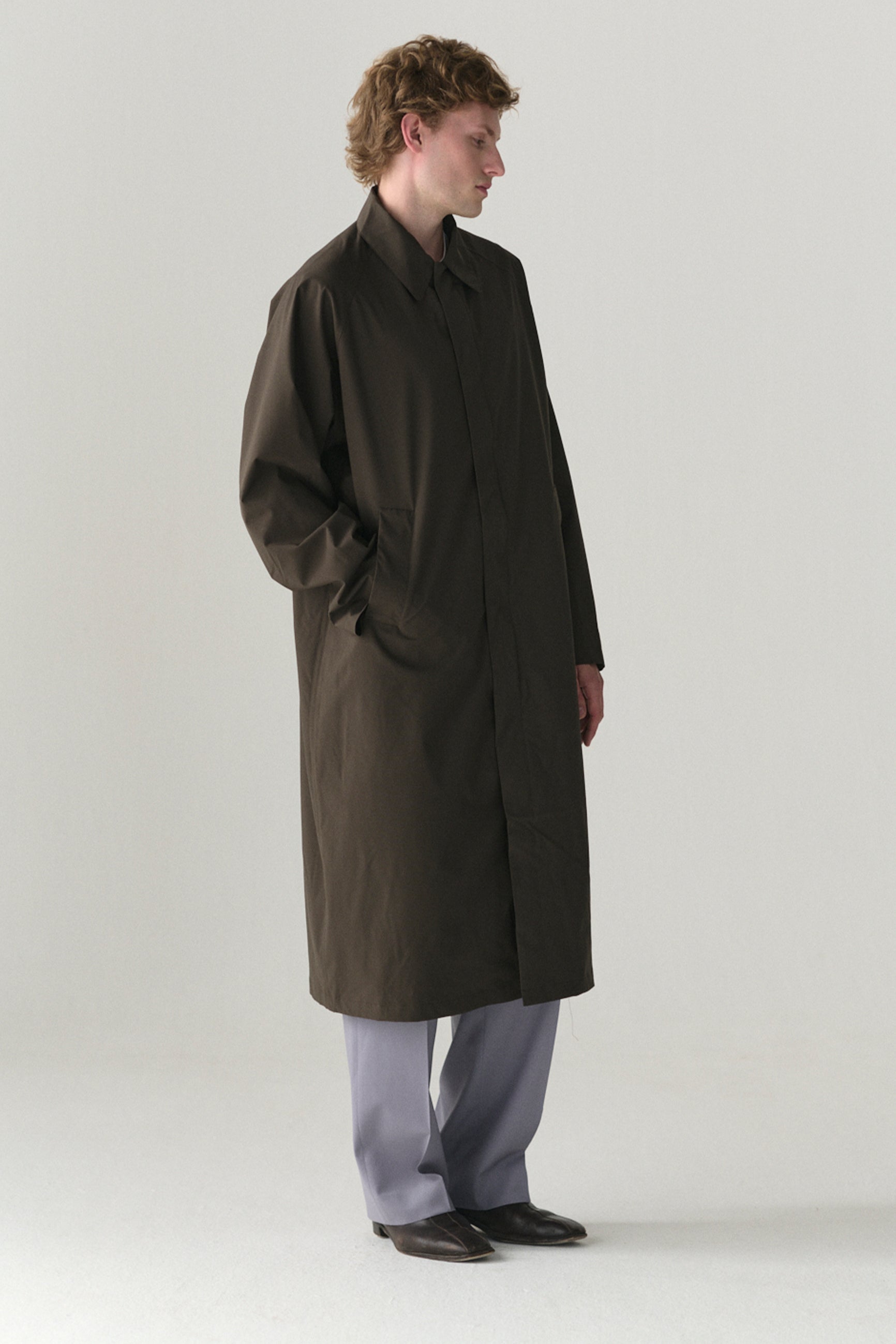 LONG COACH GN SS25 CHOCOLATE MENS