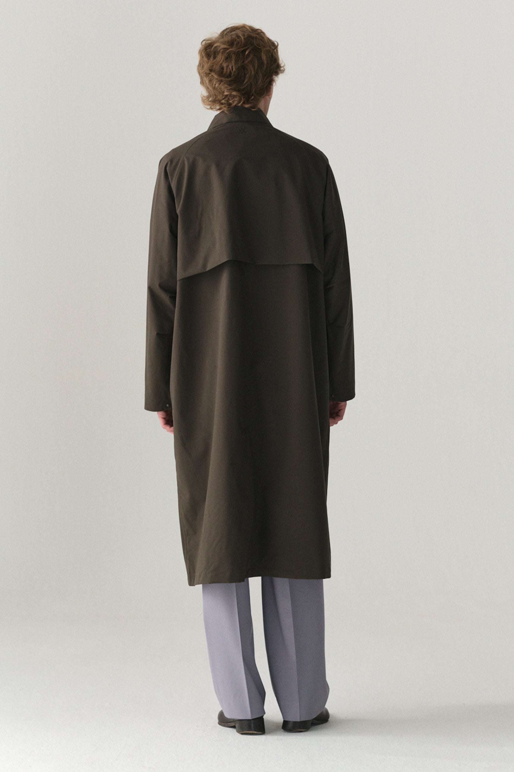 LONG COACH GN SS25 CHOCOLATE MENS