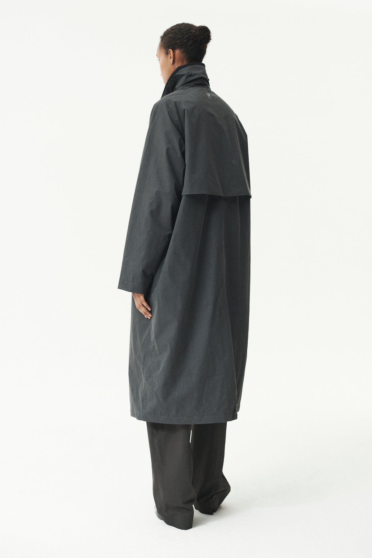 LONG COACH WASHED WOMEN AW26 WASHED BLACK