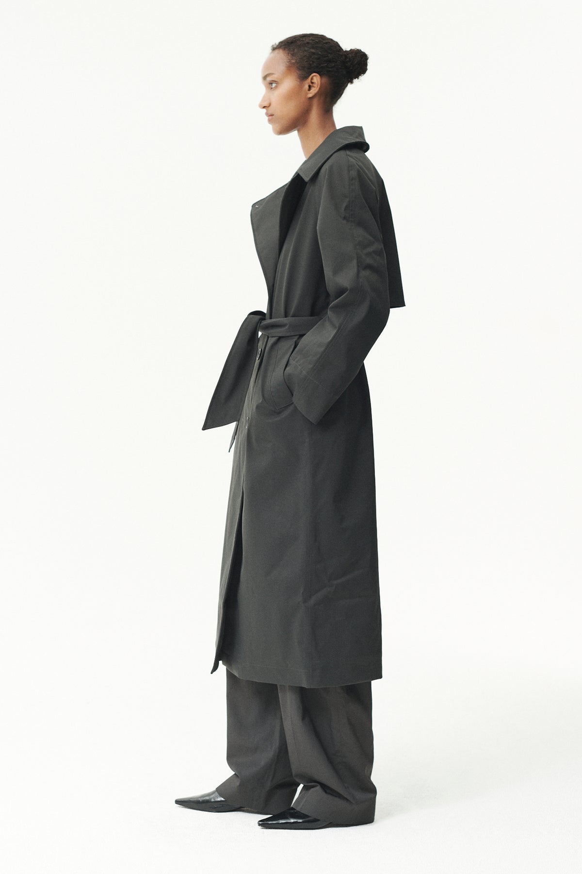 ROOMY TRENCH NINSPIN AW26 WASHED BLACK