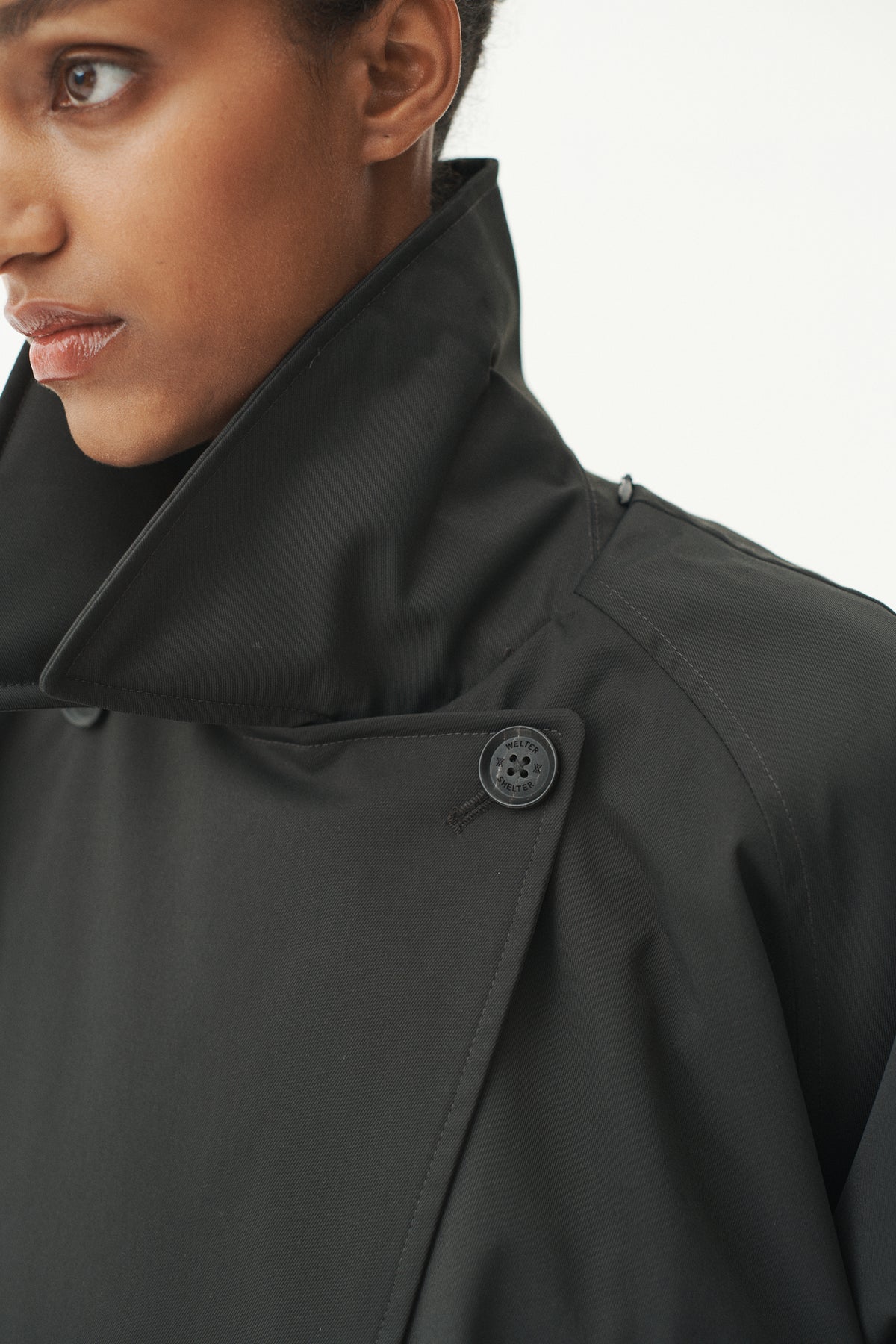 ROOMY TRENCH NINSPIN AW26 WASHED BLACK