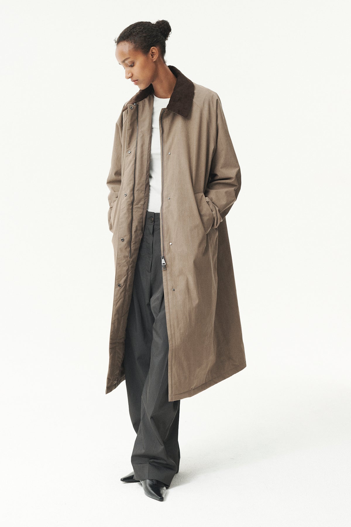 LONG COACH WASHED TENCEL WOMEN AW26 FADED CAMEL