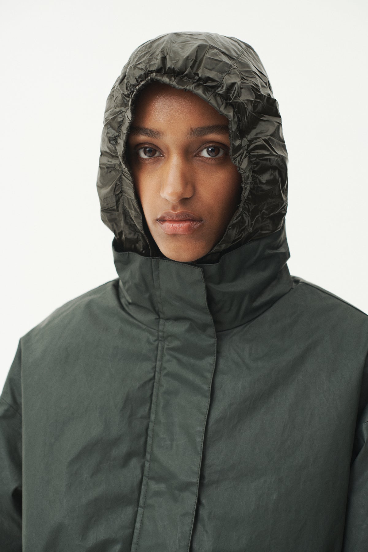 LIVA WAX AW26 DARK GREY GREEN
