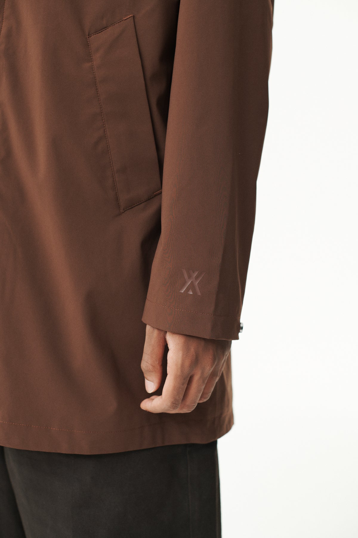 TERROR WEATHER RAIN SHELL AW26 CHOCOLATE